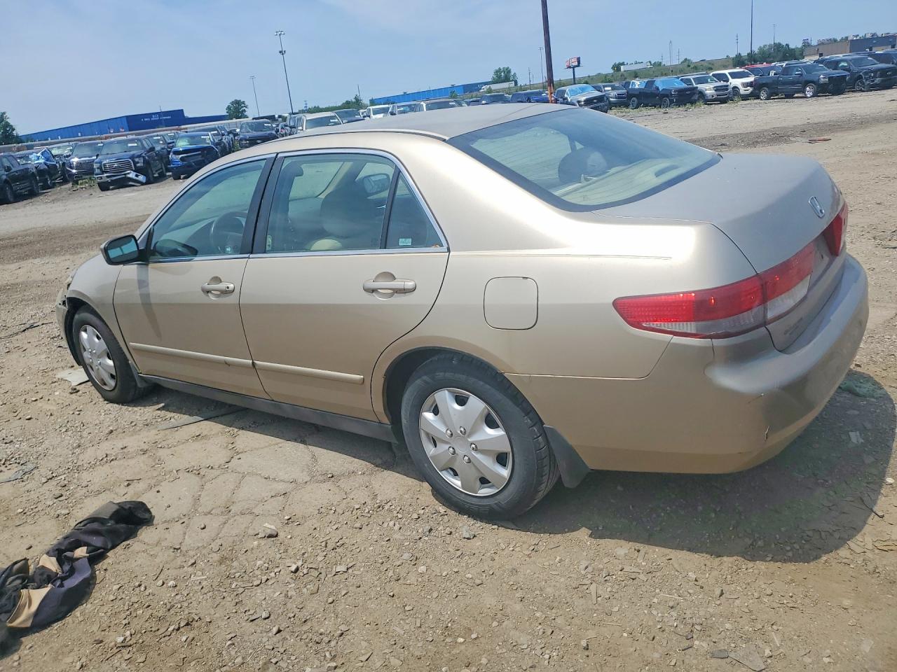 2004 Honda Accord Lx Beige vin: 1HGCM56344A157919