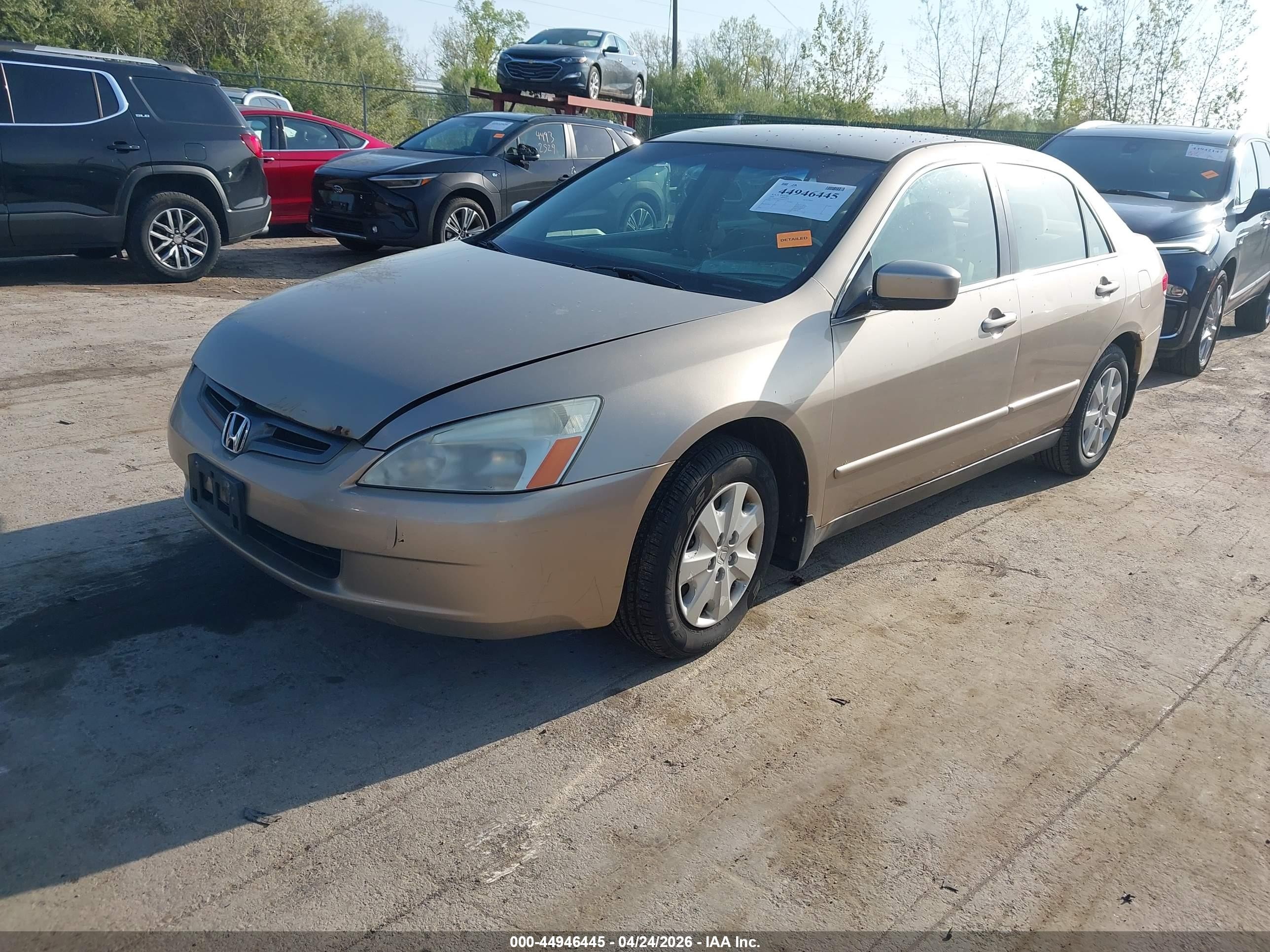 2004 Honda Accord 2.4 Lx Золотой vin: 1HGCM56344A177734