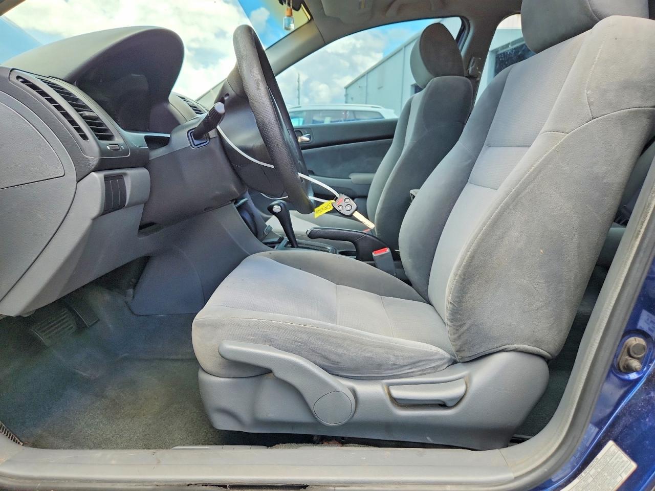 2003 Honda Accord Lx Blue vin: 1HGCM56353A028571