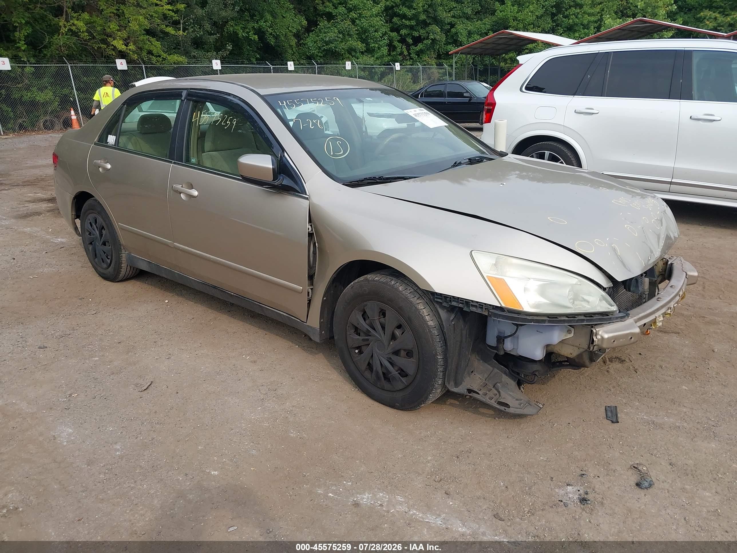 2003 Honda Accord Sdn Lx Золотой vin: 1HGCM56353A077284