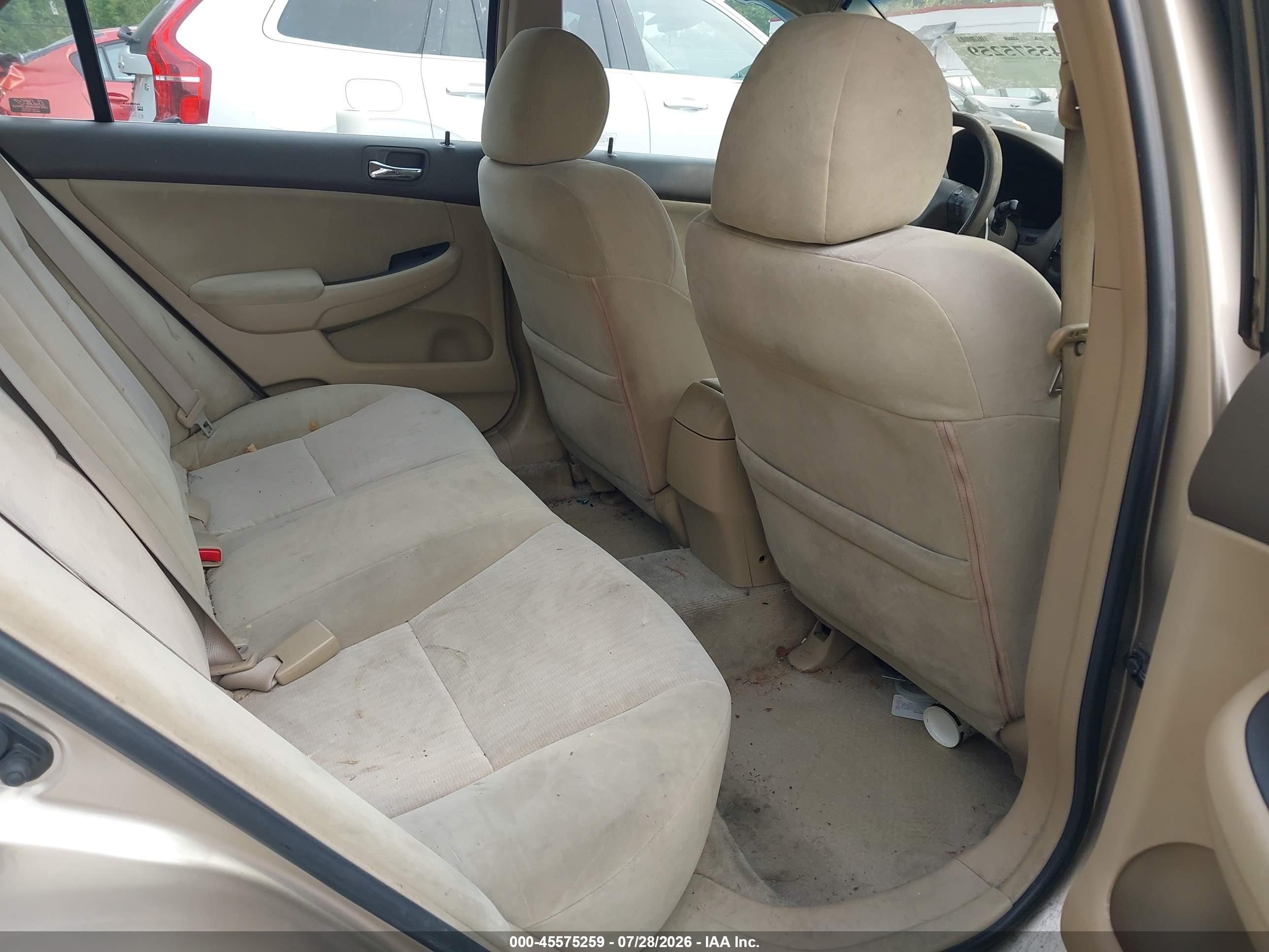 2003 Honda Accord Sdn Lx Золотой vin: 1HGCM56353A077284