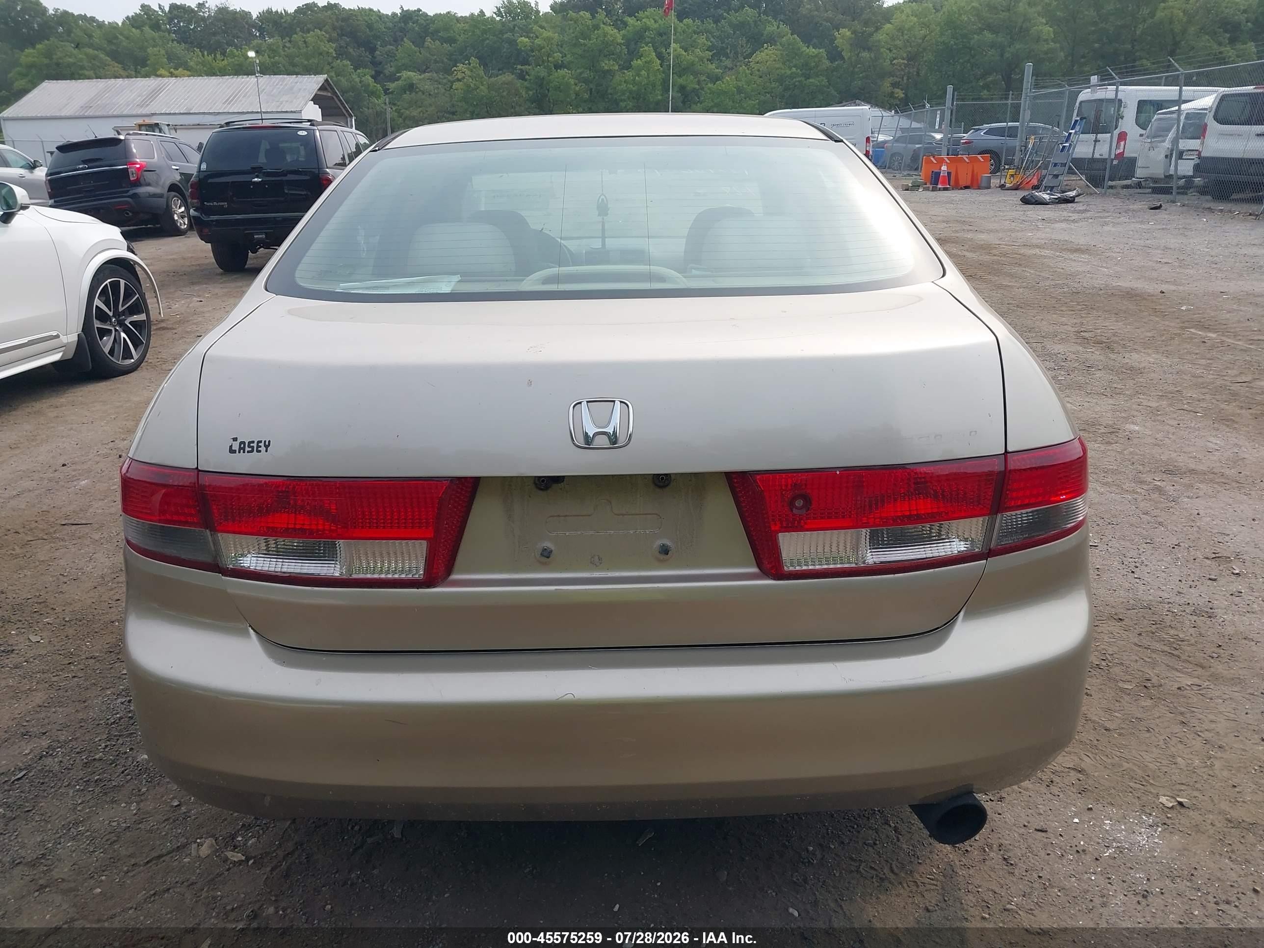 2003 Honda Accord Sdn Lx Золотой vin: 1HGCM56353A077284