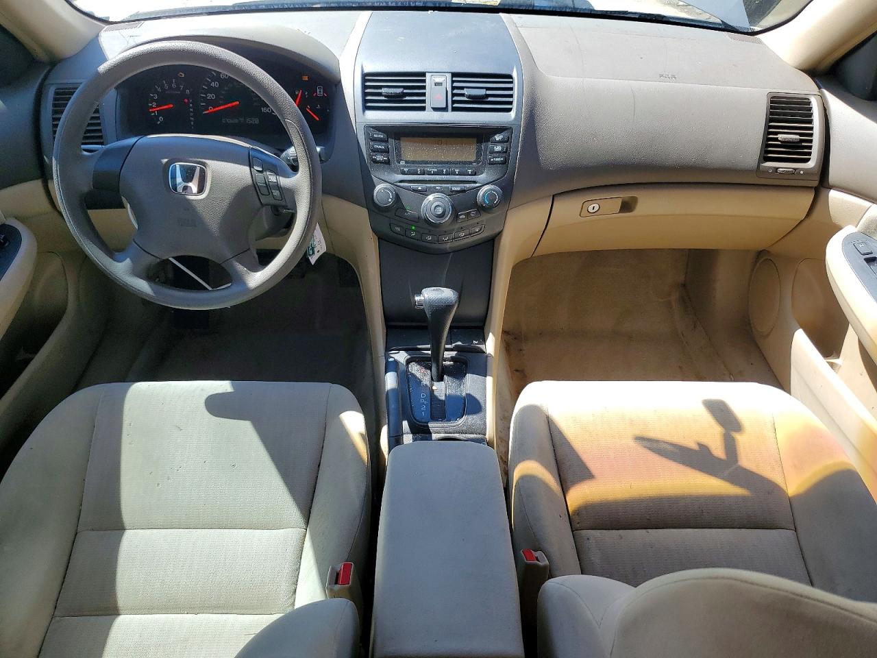 2004 Honda Accord Lx Gold vin: 1HGCM56354A009780