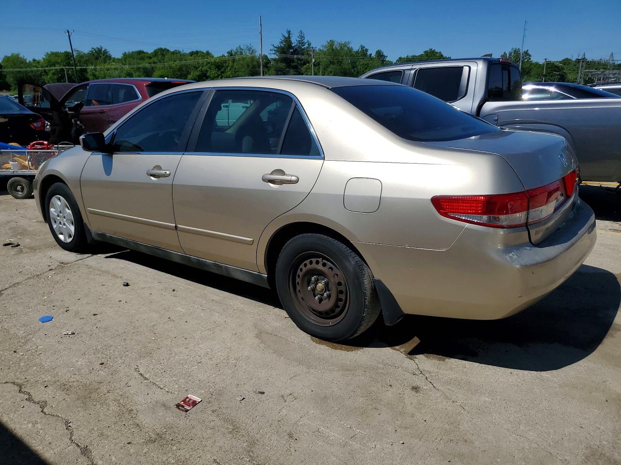 2004 Honda Accord Lx Gold vin: 1HGCM56354A009780