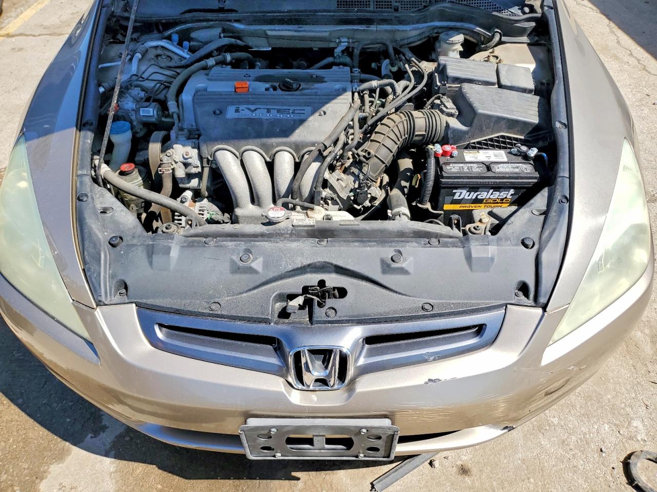 2004 Honda Accord Lx Gold vin: 1HGCM56354A009780
