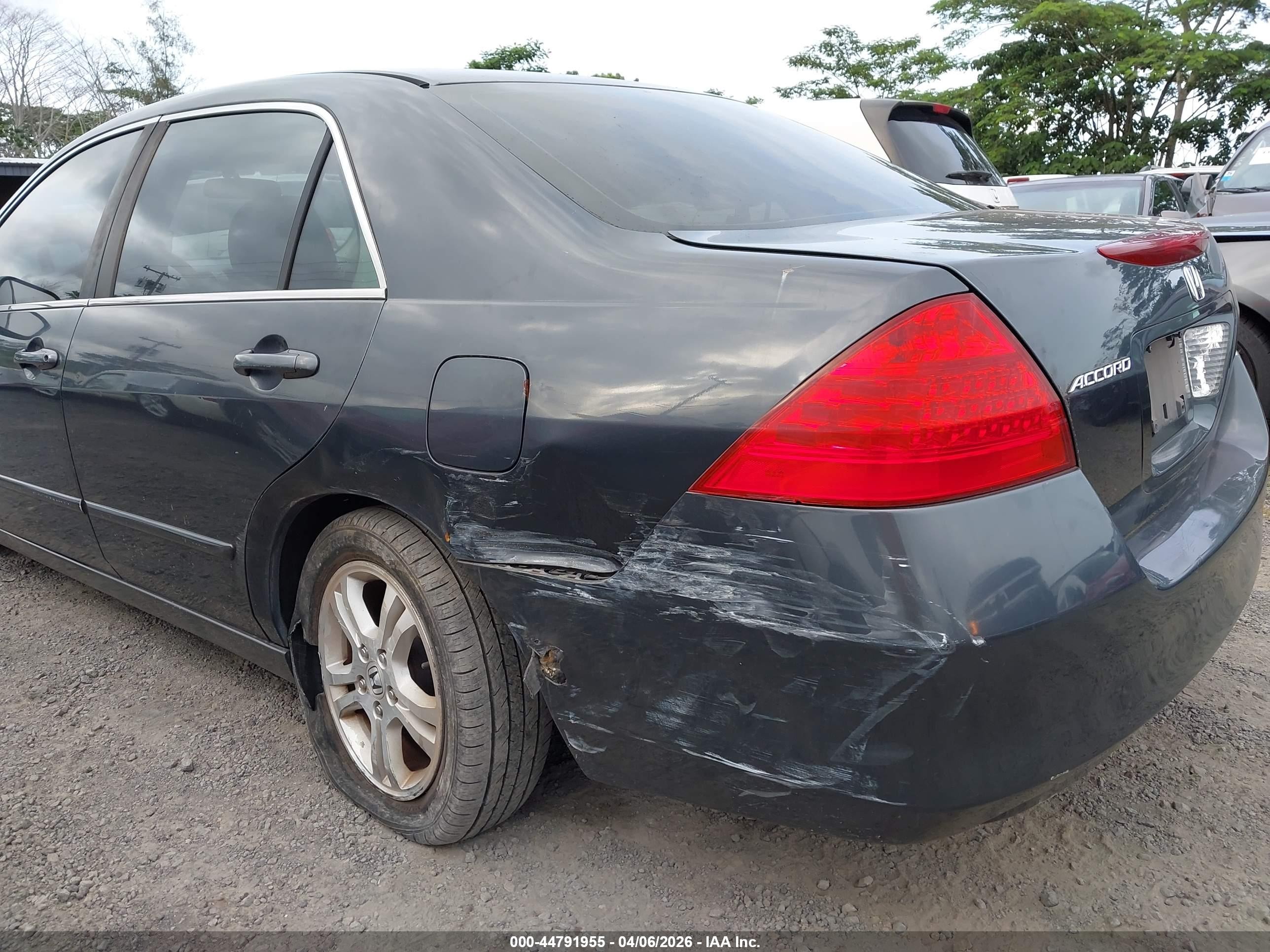 2006 Honda Accord 2.4 Se Dark Blue vin: 1HGCM56356A113415
