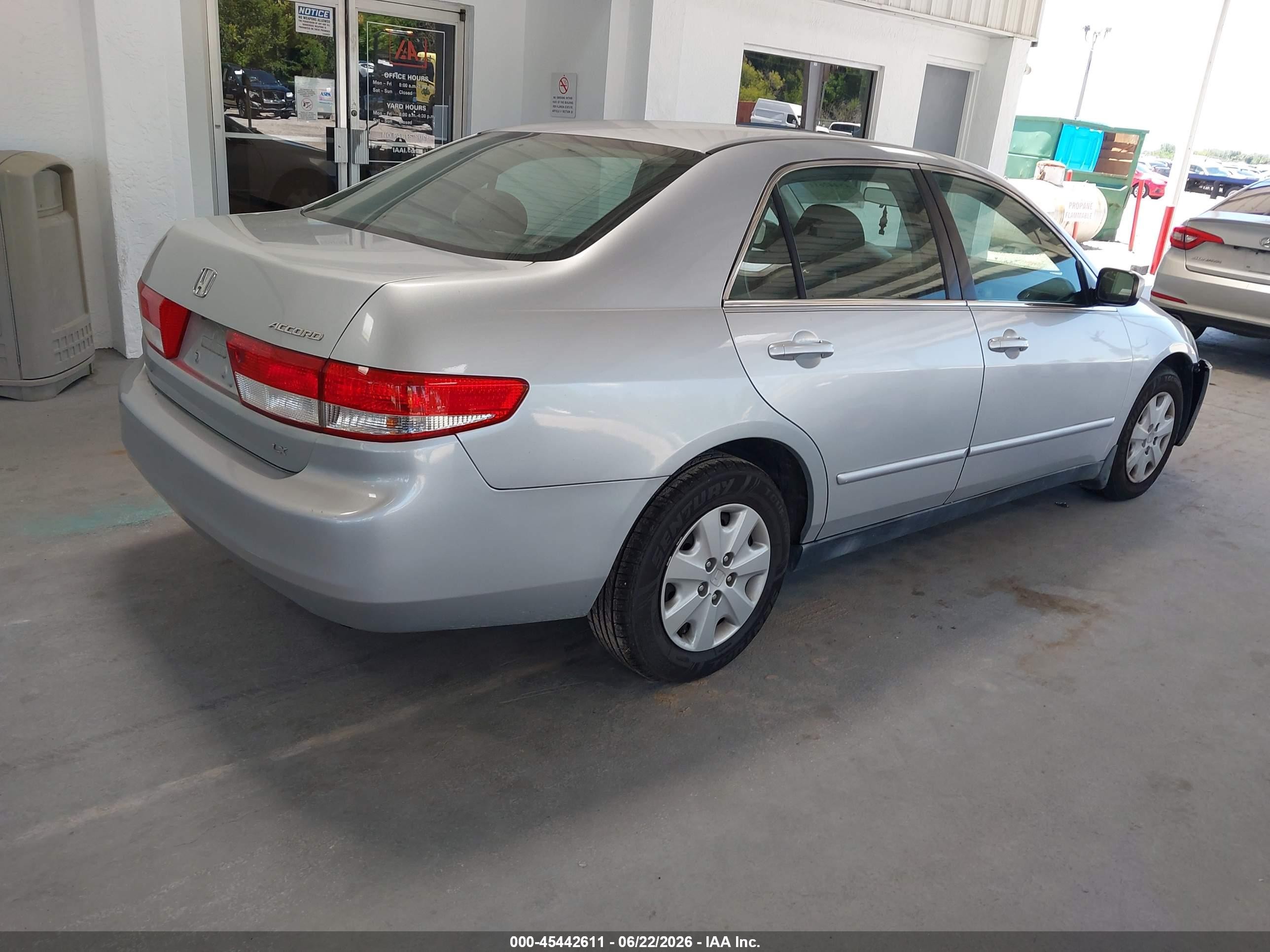 2004 Honda Accord 2.4 Lx Серебряный vin: 1HGCM56364A057949