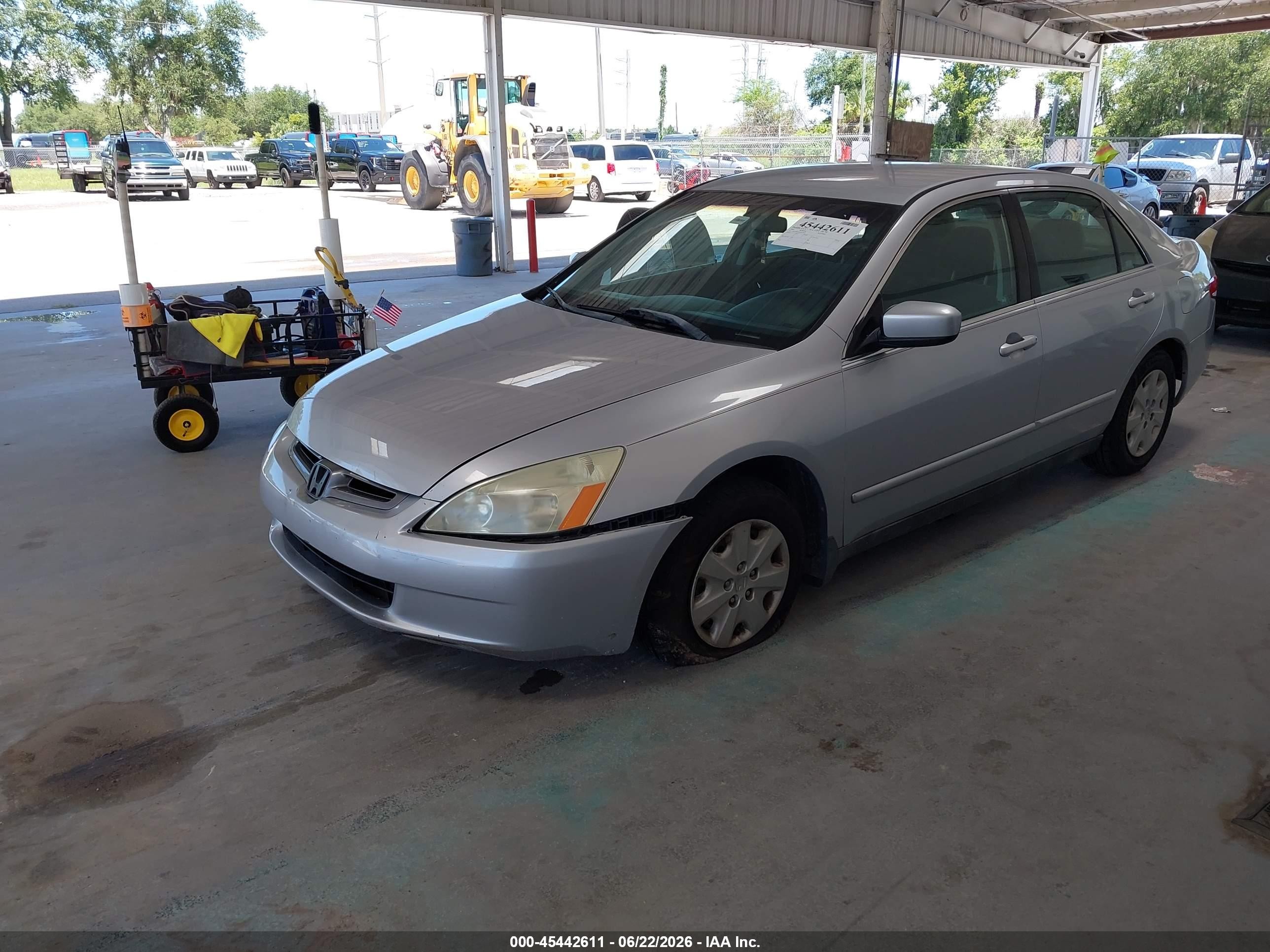 2004 Honda Accord 2.4 Lx Серебряный vin: 1HGCM56364A057949