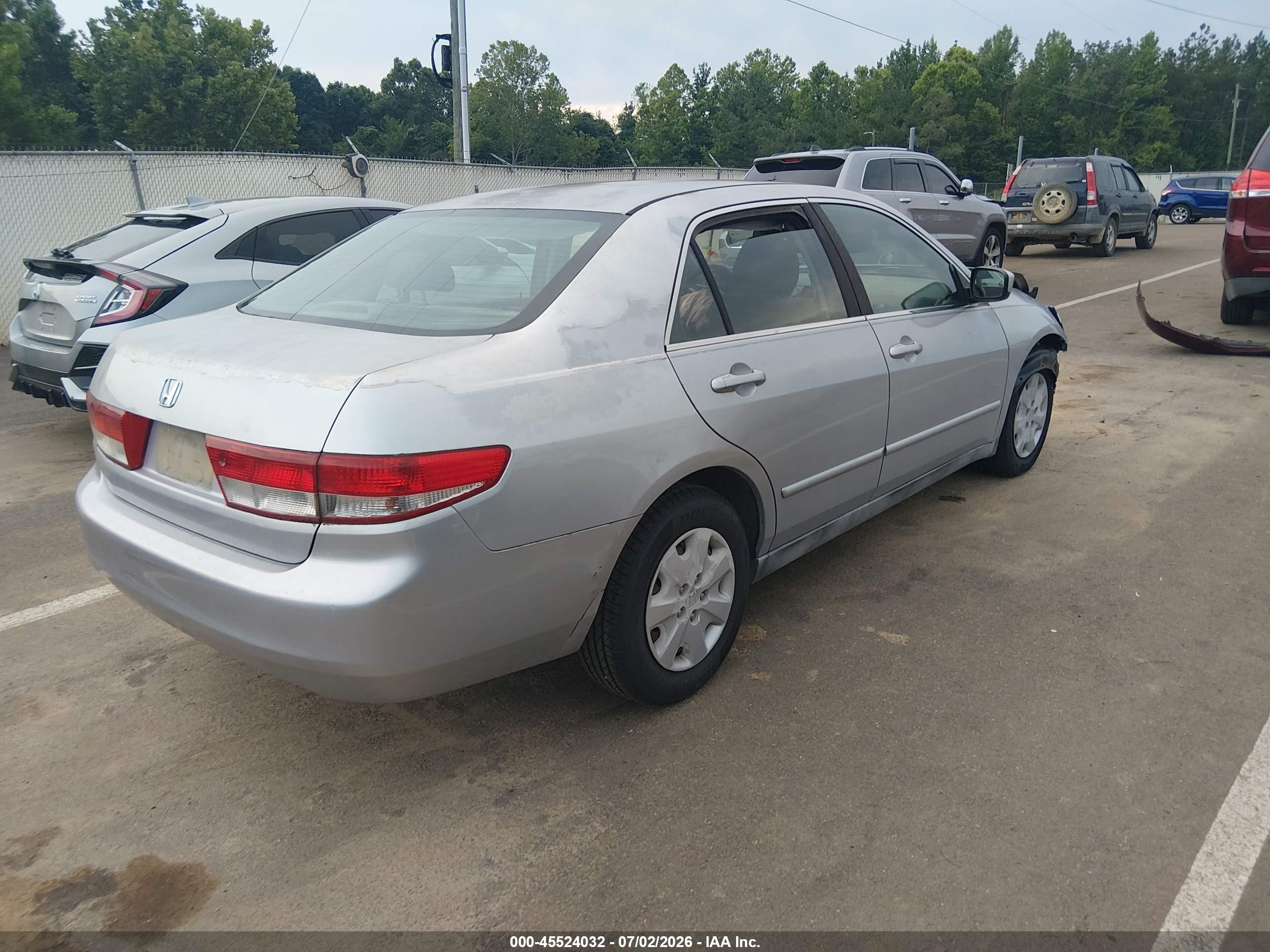 2004 Honda Accord 2.4 Lx Серебряный vin: 1HGCM56364A057952