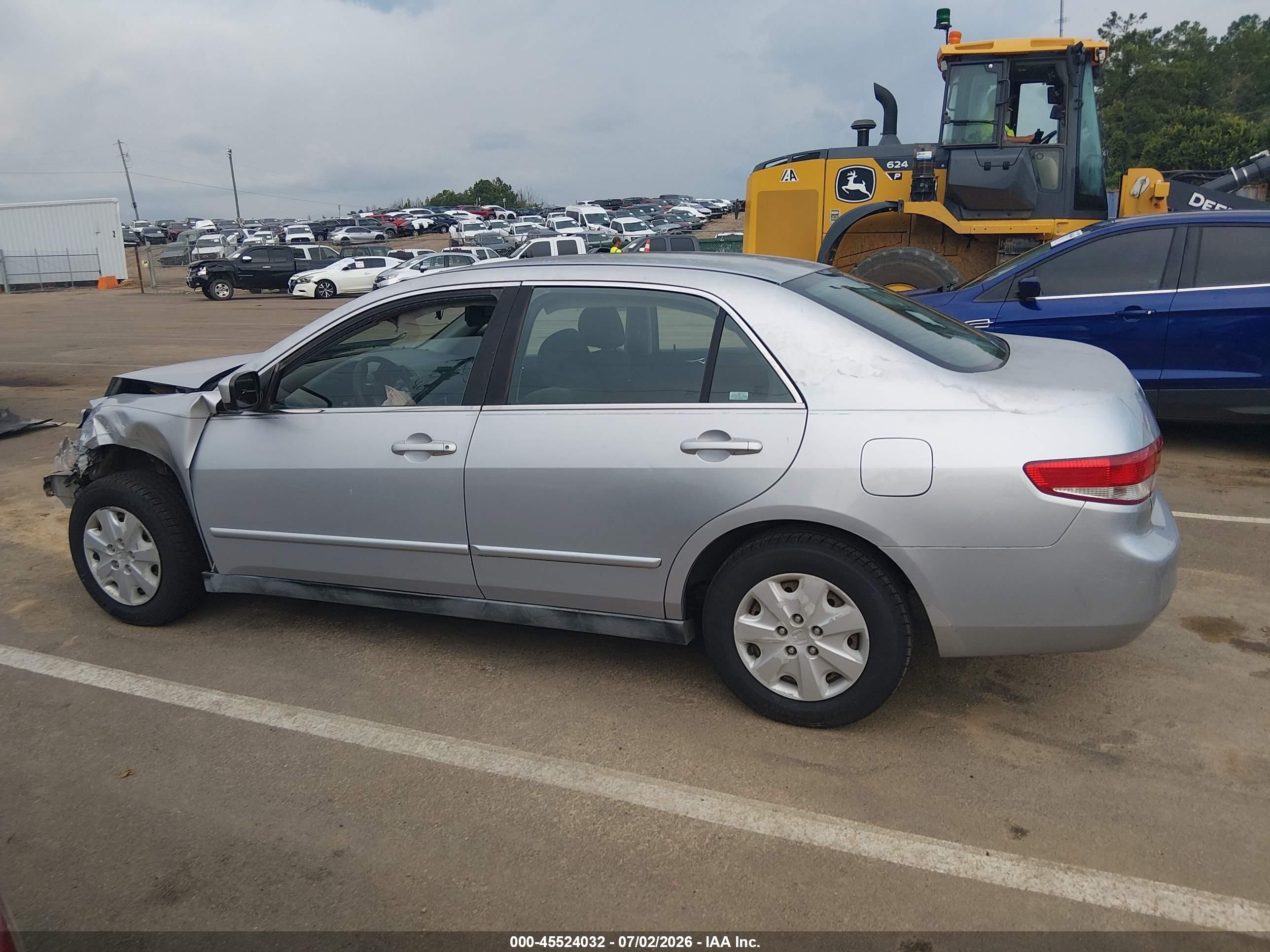 2004 Honda Accord 2.4 Lx Серебряный vin: 1HGCM56364A057952
