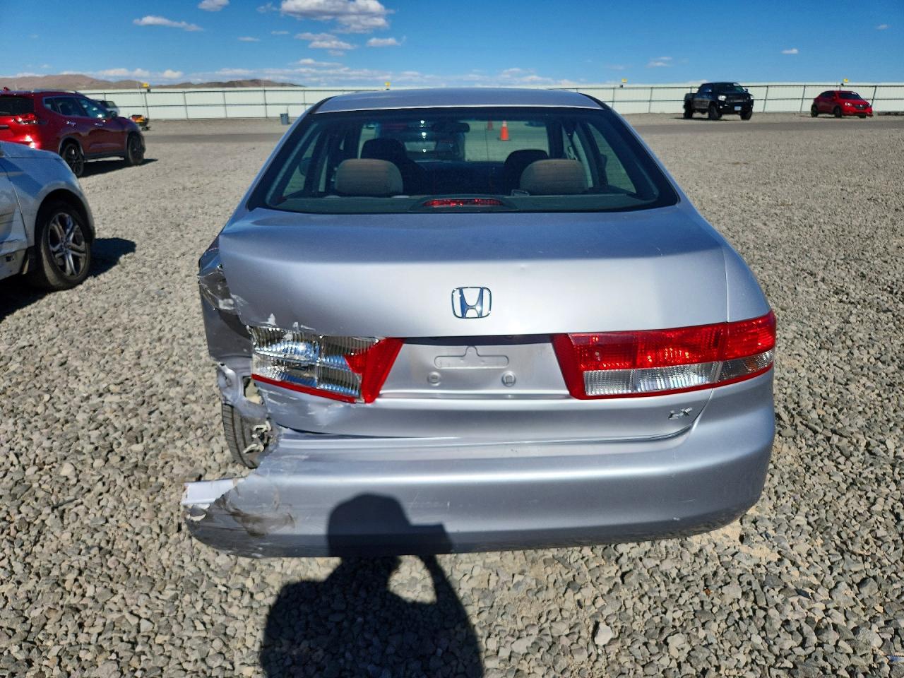 2004 Honda Accord Lx Серебряный vin: 1HGCM56364A173958