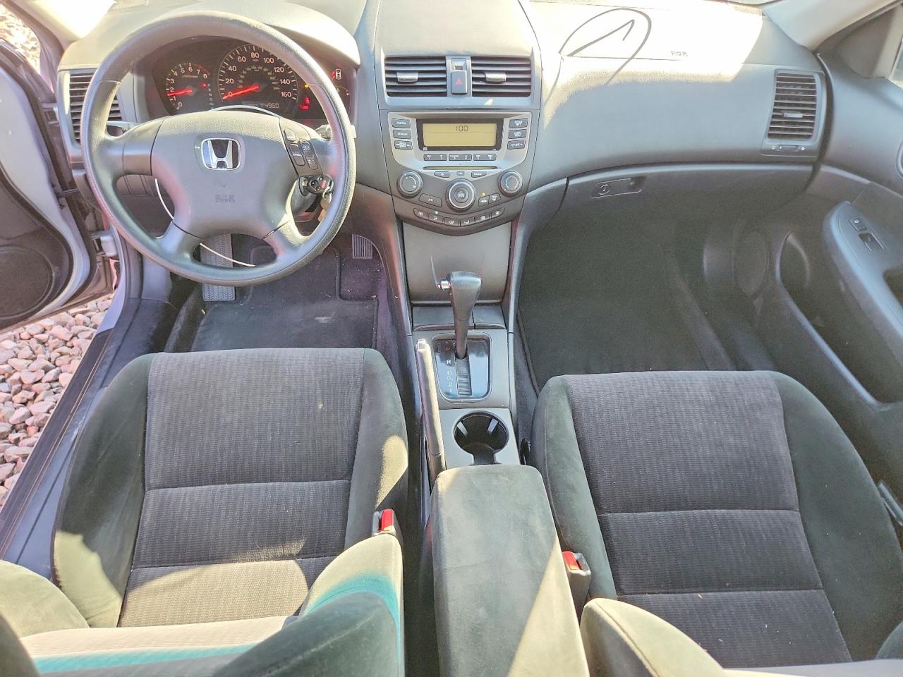 2004 Honda Accord Lx Серебряный vin: 1HGCM56364A173958