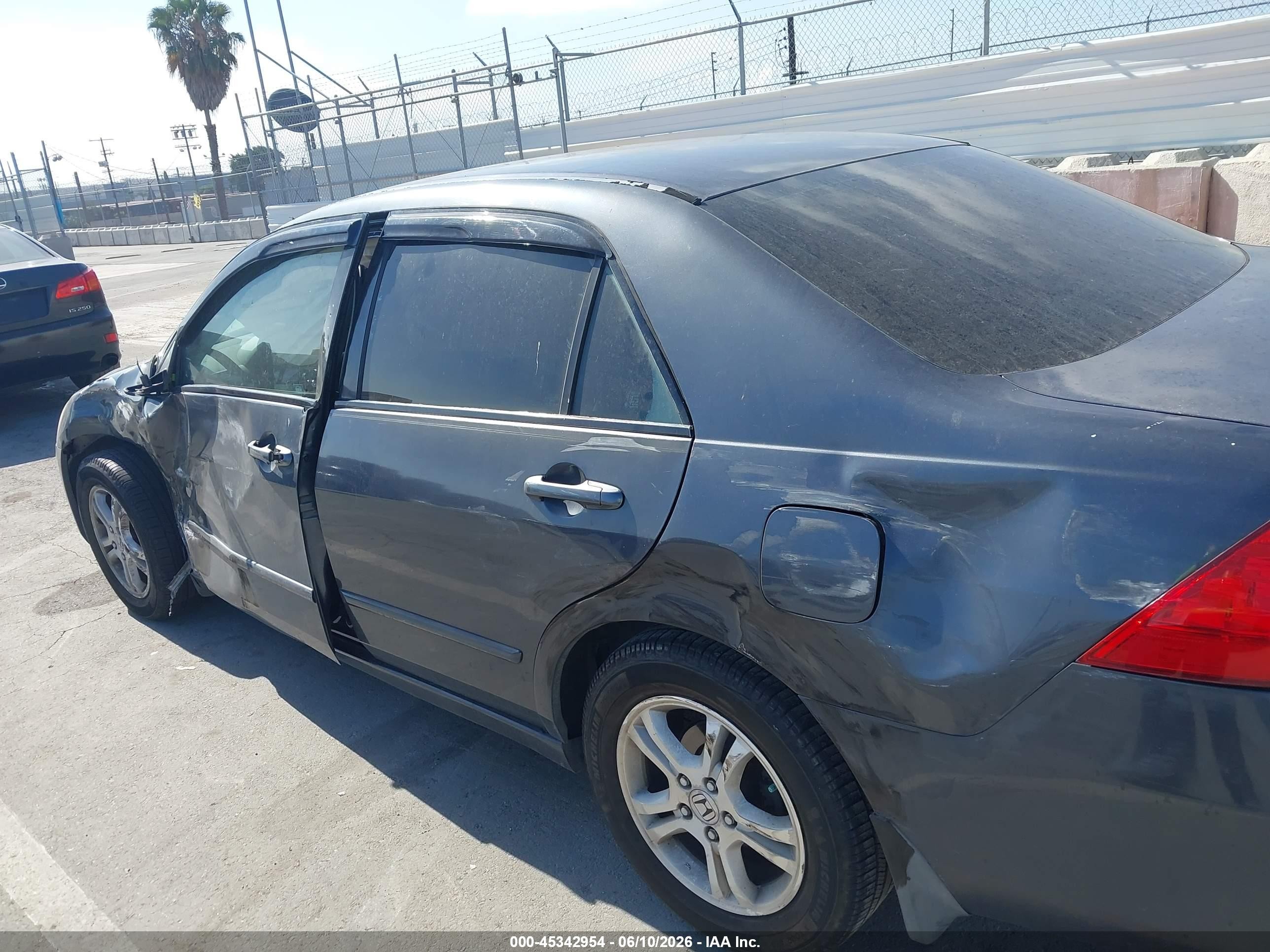 2006 Honda Accord 2.4 Se Gray vin: 1HGCM56366A179908