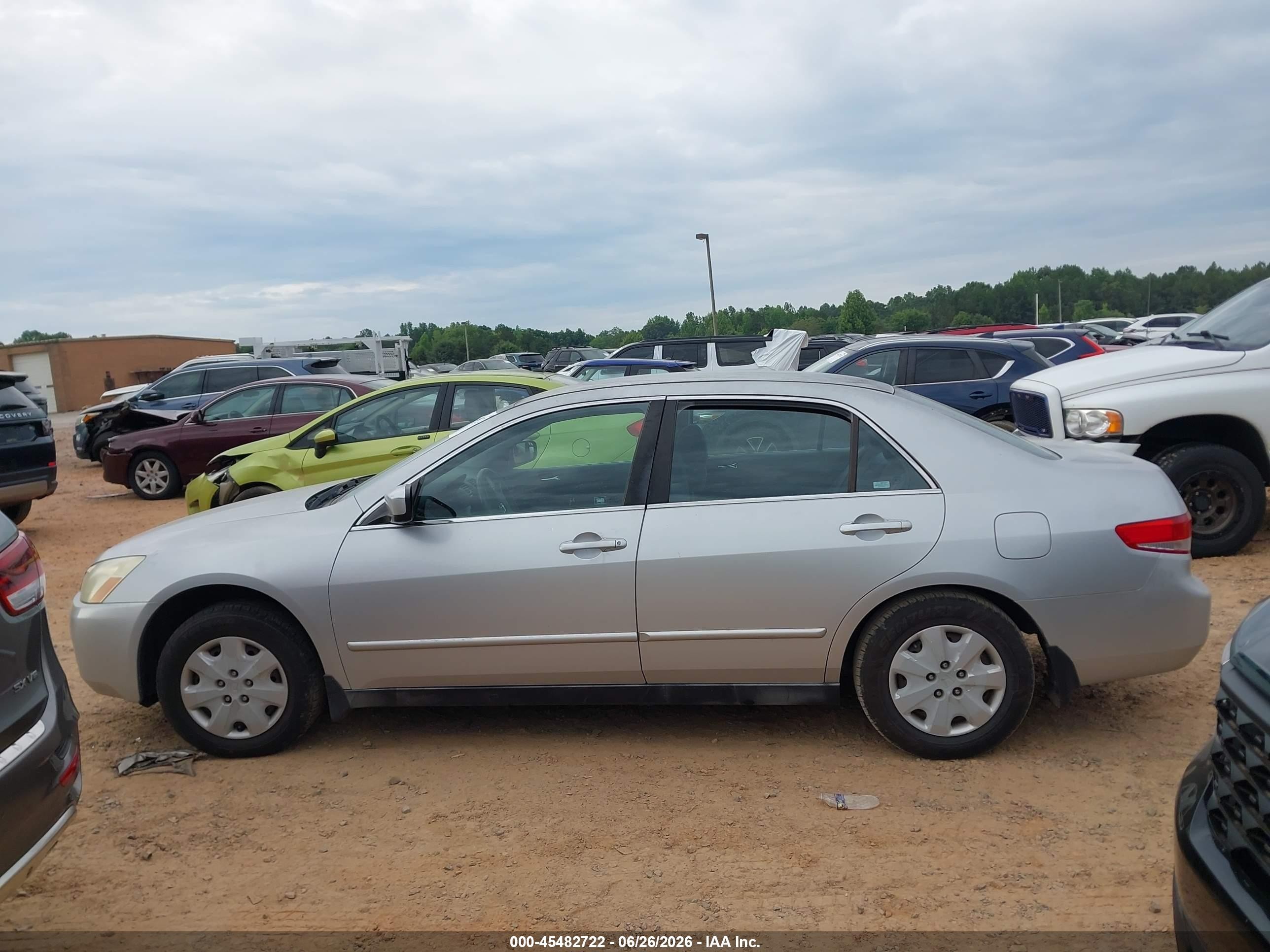 2003 Honda Accord Sdn Lx Silver vin: 1HGCM56373A025641