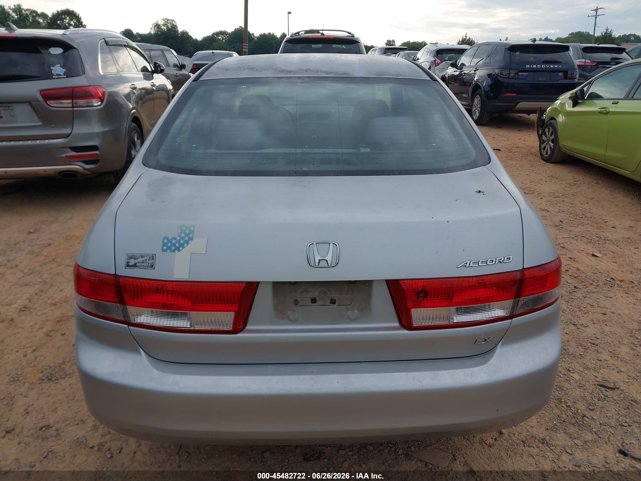 2003 Honda Accord Sdn Lx Silver vin: 1HGCM56373A025641