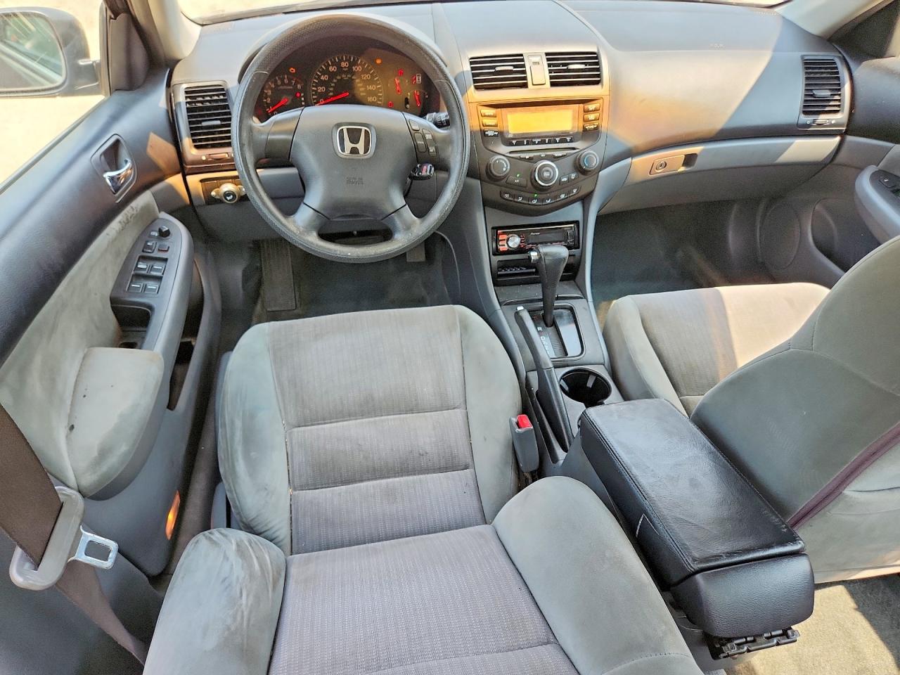 2004 Honda Accord Lx Blue vin: 1HGCM56374A059595