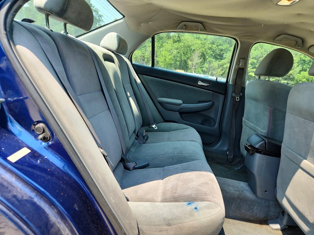 2004 Honda Accord Lx Blue vin: 1HGCM56374A059595