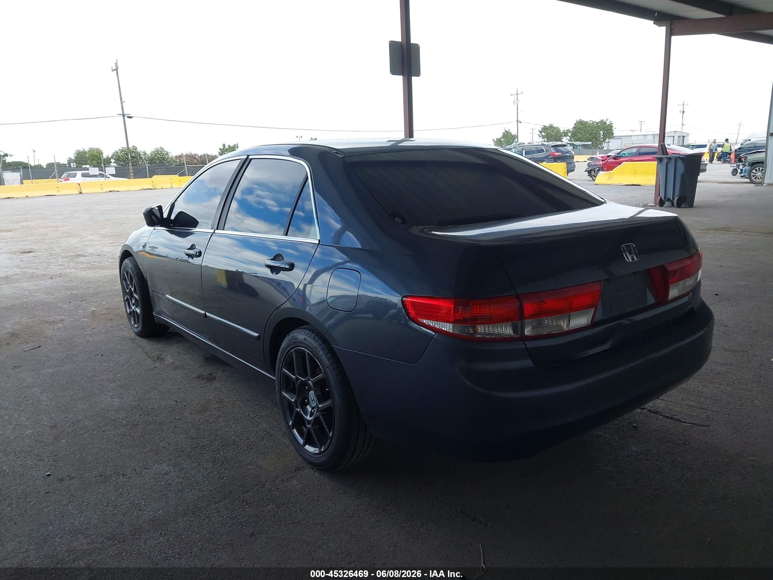 2004 Honda Accord 2.4 Lx Серый vin: 1HGCM56374A147286