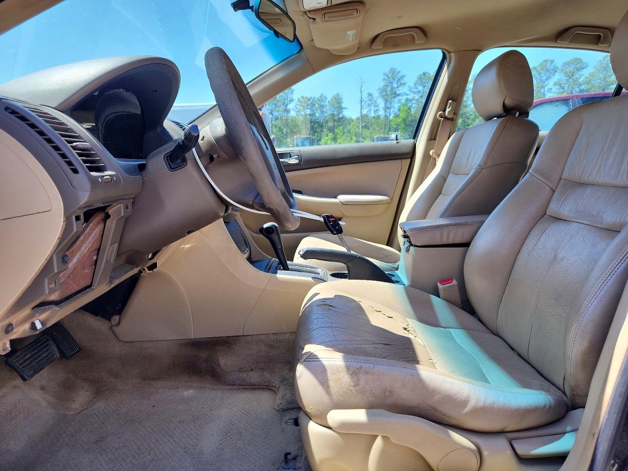 2004 Honda Accord Lx Серый vin: 1HGCM56374A156313