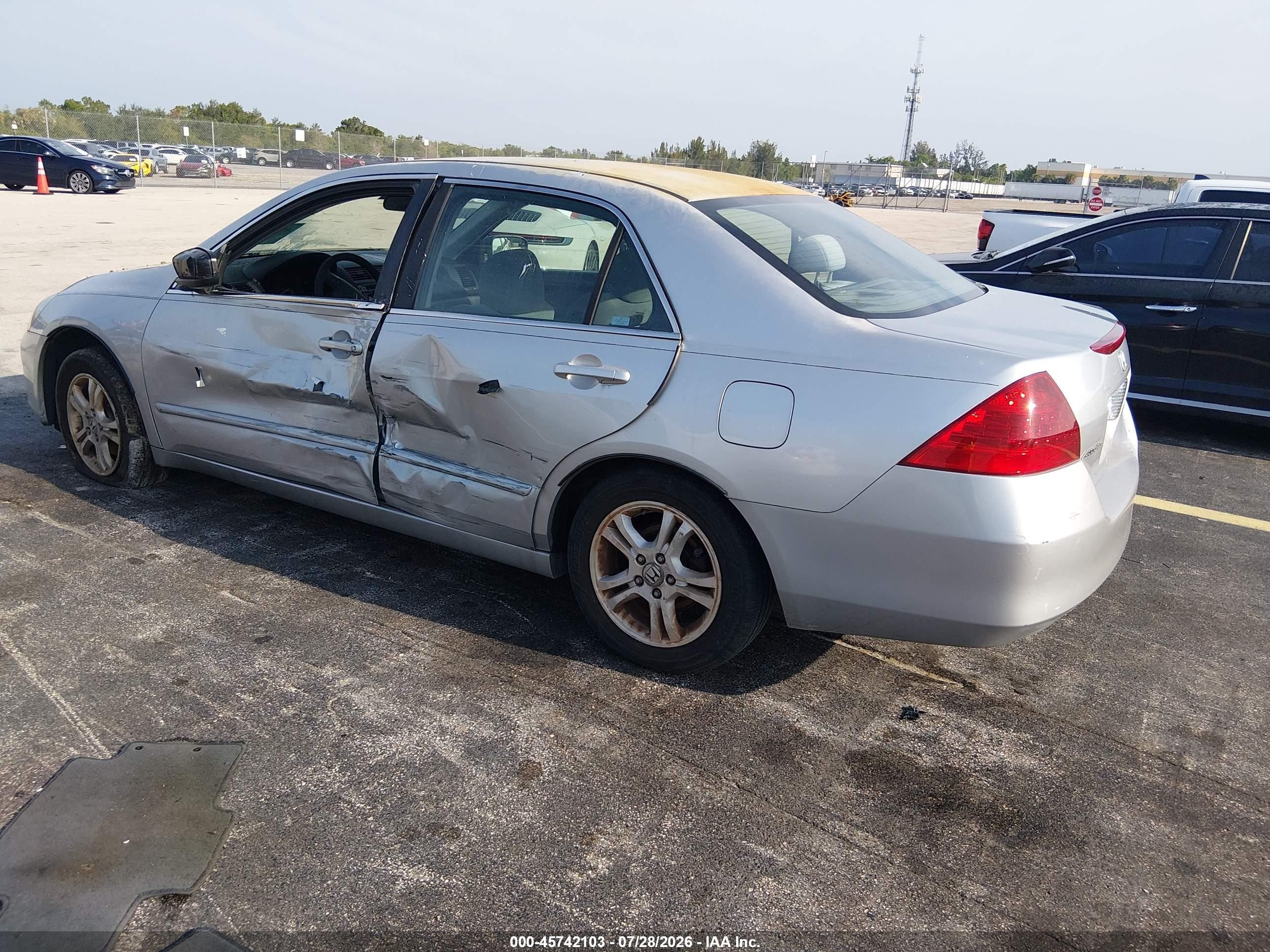 2006 Honda Accord 2.4 Se Silver vin: 1HGCM56376A076061