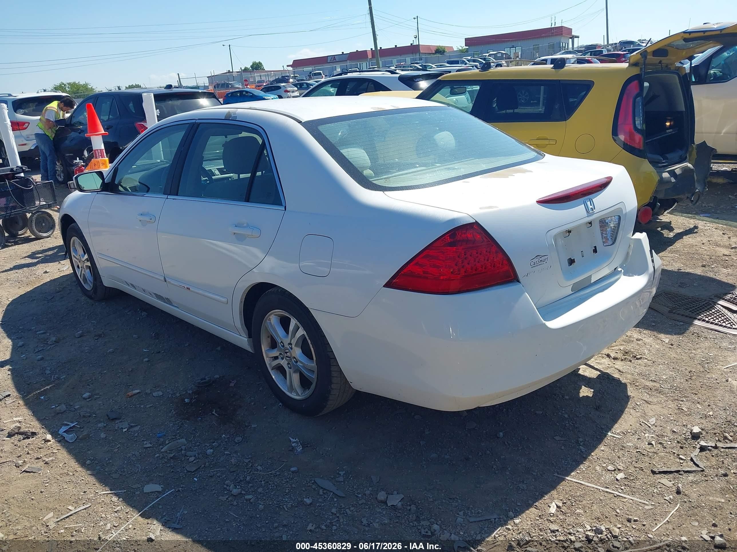 2007 Honda Accord 2.4 Se White vin: 1HGCM56377A017495