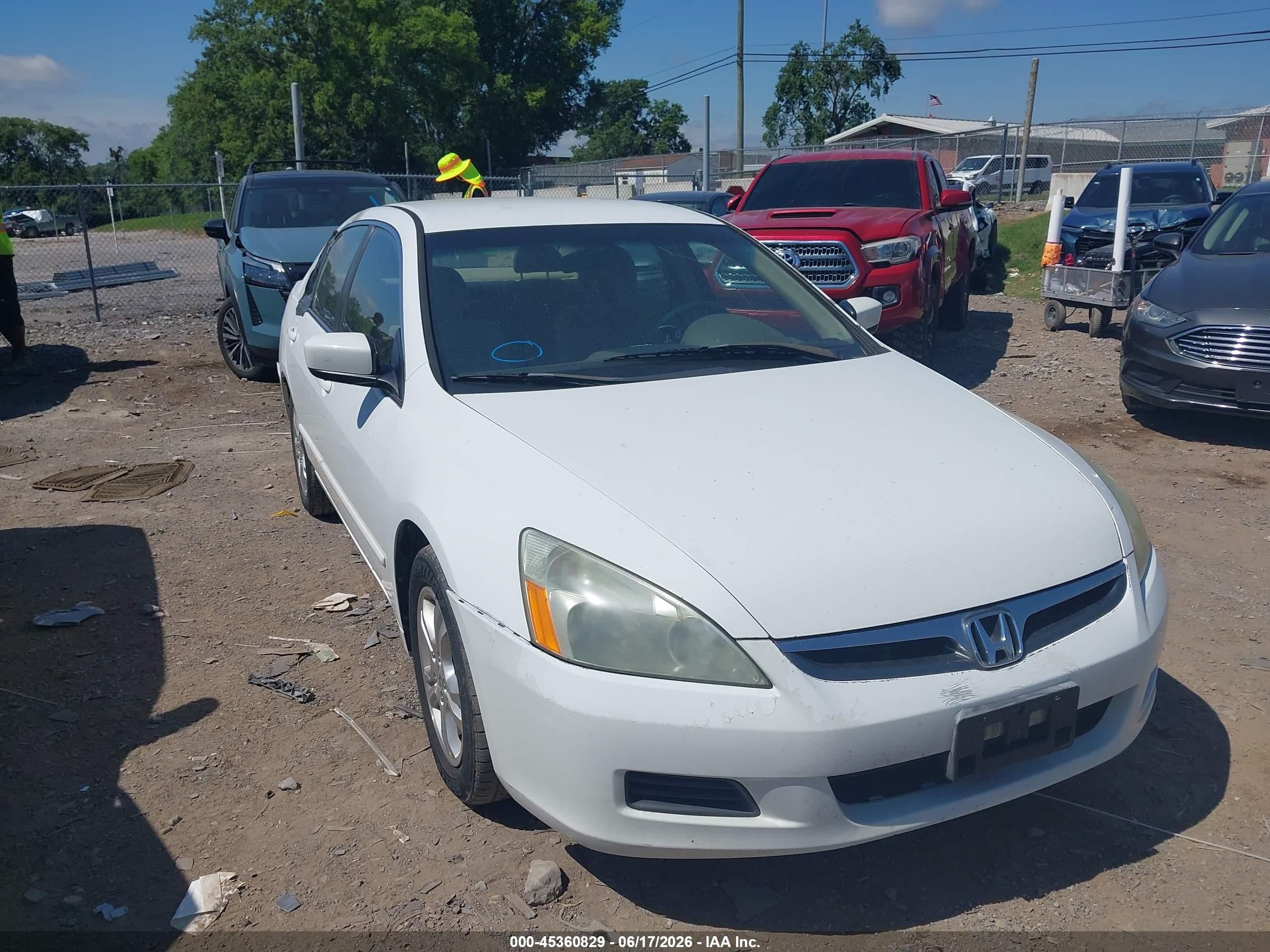 2007 Honda Accord 2.4 Se White vin: 1HGCM56377A017495