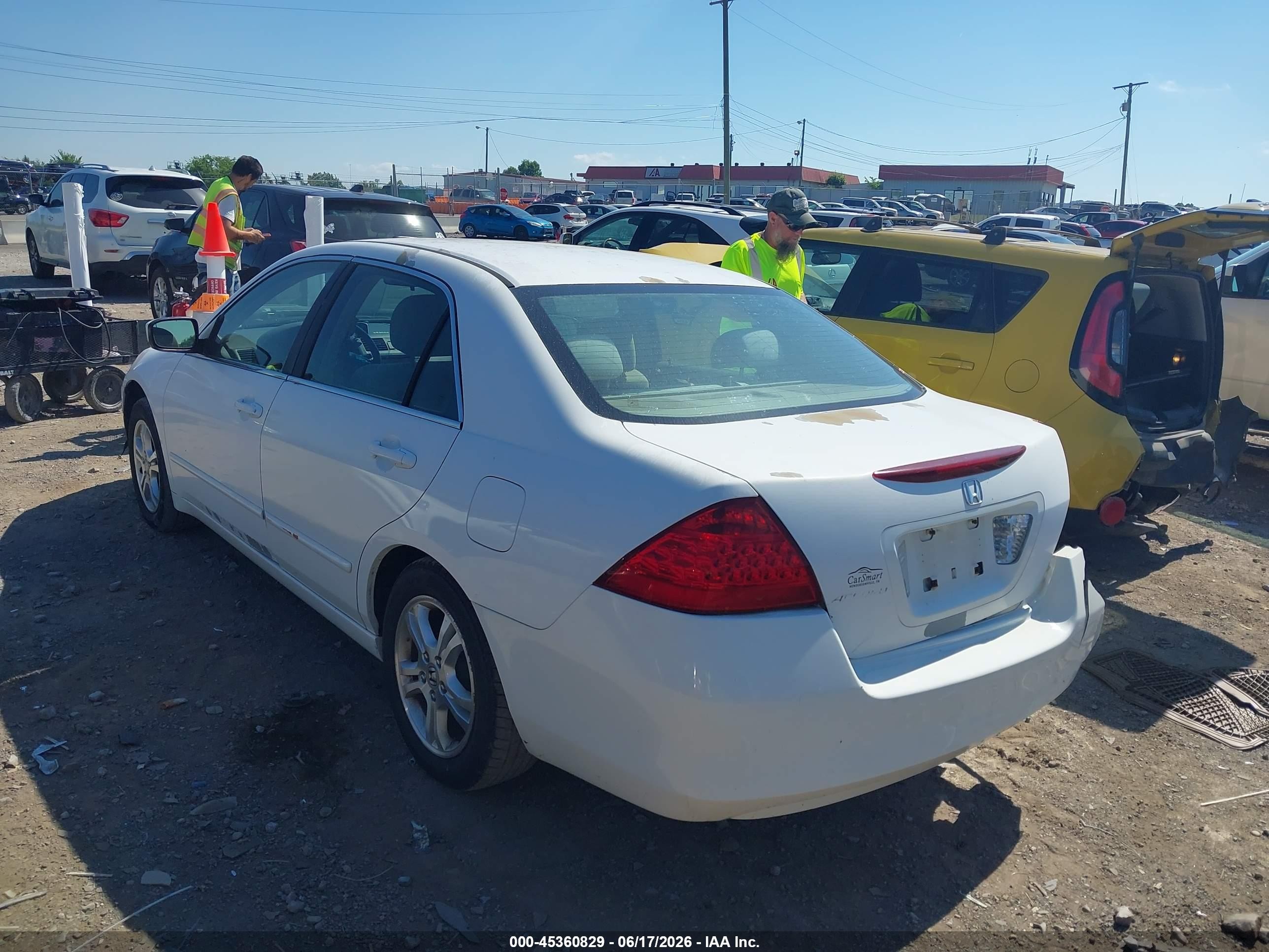 2007 Honda Accord 2.4 Se White vin: 1HGCM56377A017495