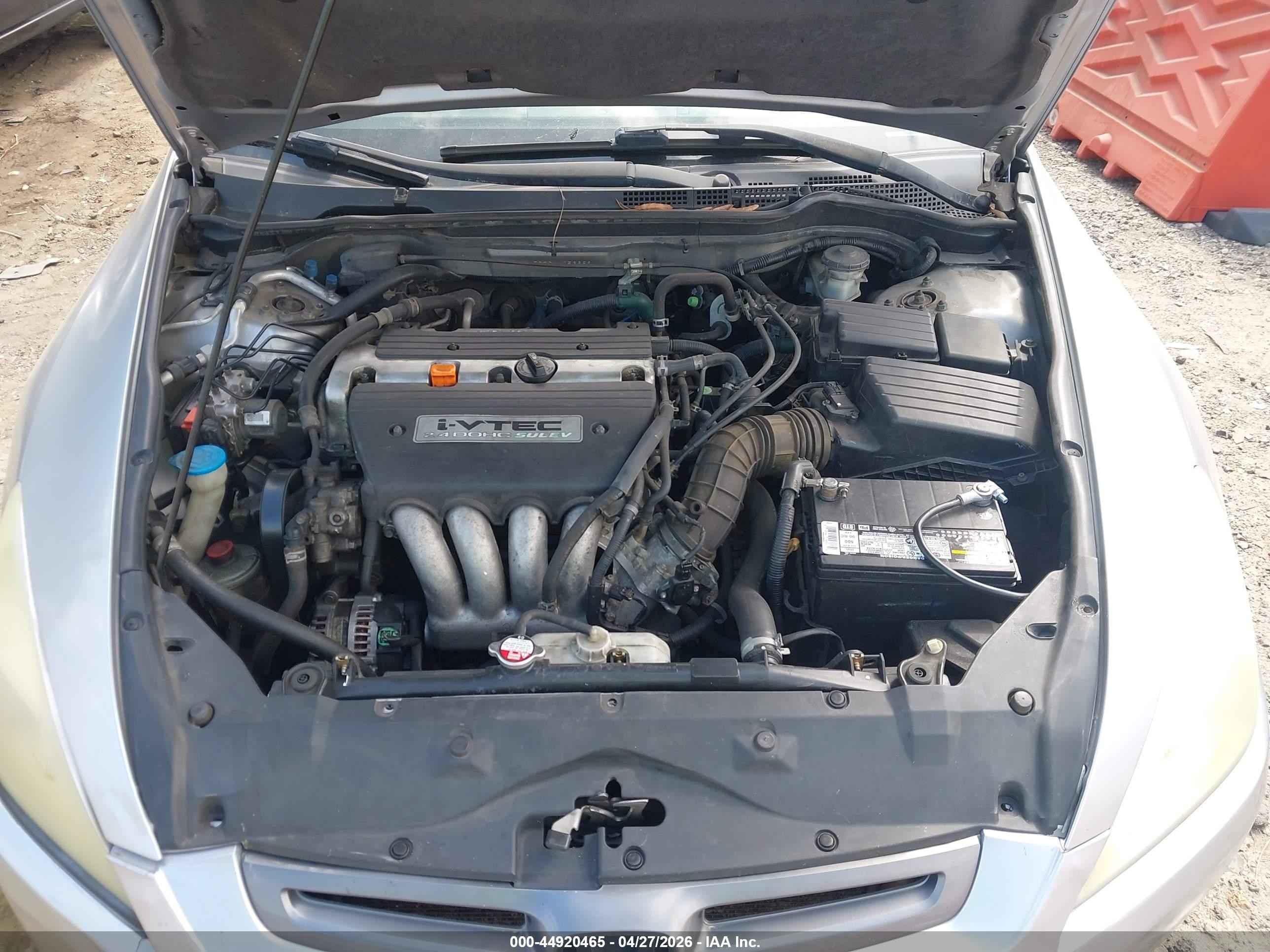 2004 Honda Accord 2.4 Lx Silver vin: 1HGCM56384A053689