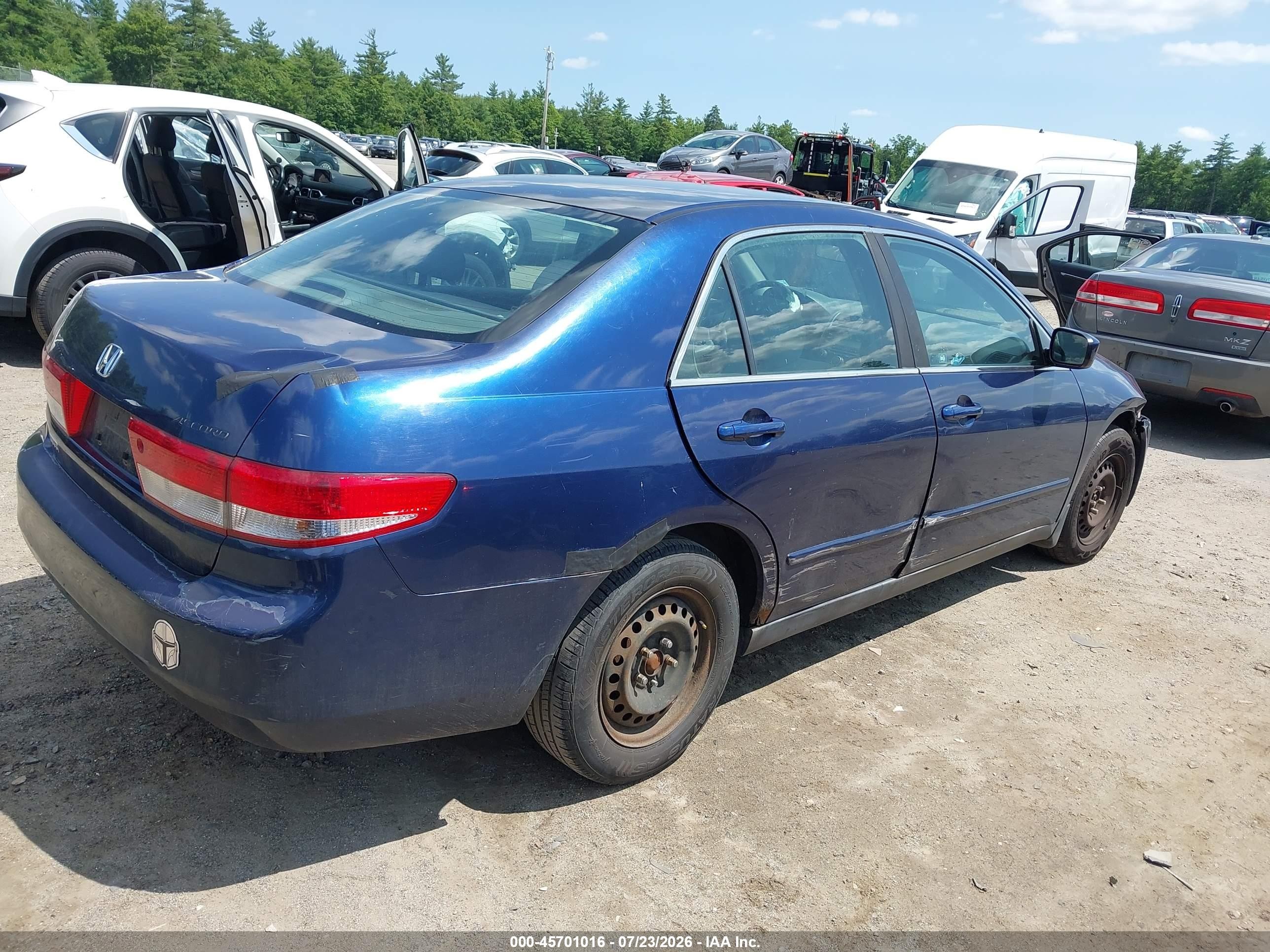 2004 Honda Accord 2.4 Lx Blue vin: 1HGCM56384A056382