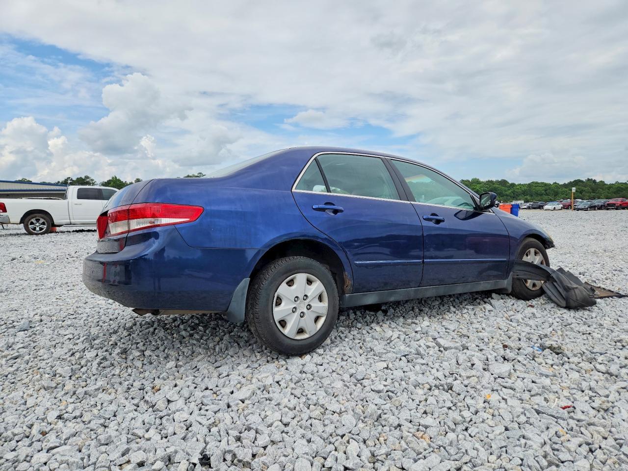 2004 Honda Accord Lx Blue vin: 1HGCM56384A059654