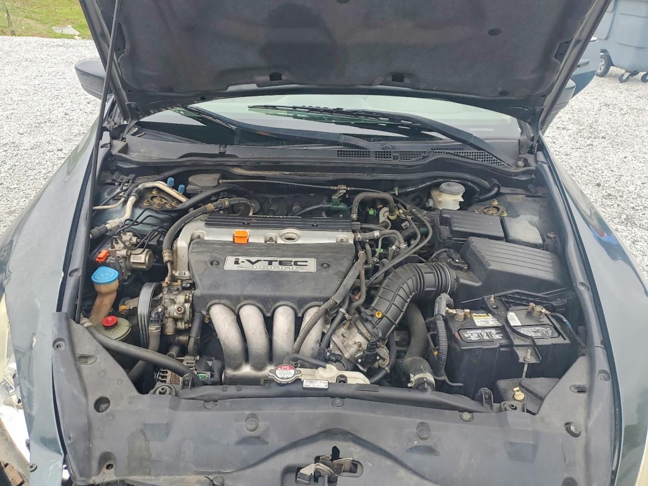 2004 Honda Accord Lx Green vin: 1HGCM56384A100526