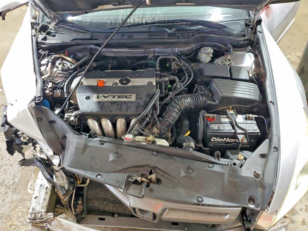 2004 Honda Accord Lx Silver vin: 1HGCM56384A105578