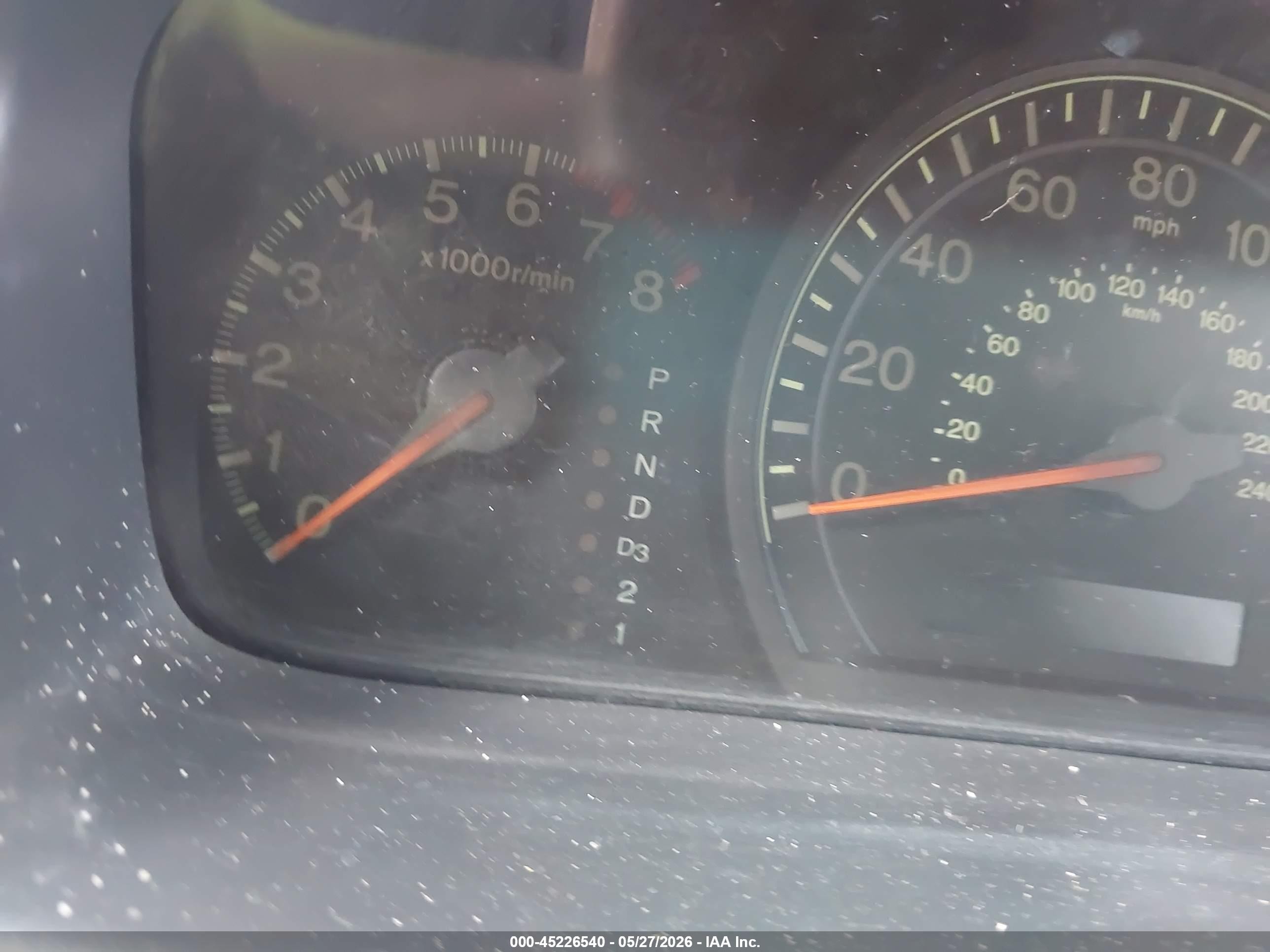 2004 Honda Accord 2.4 Lx Белый vin: 1HGCM56384A136815