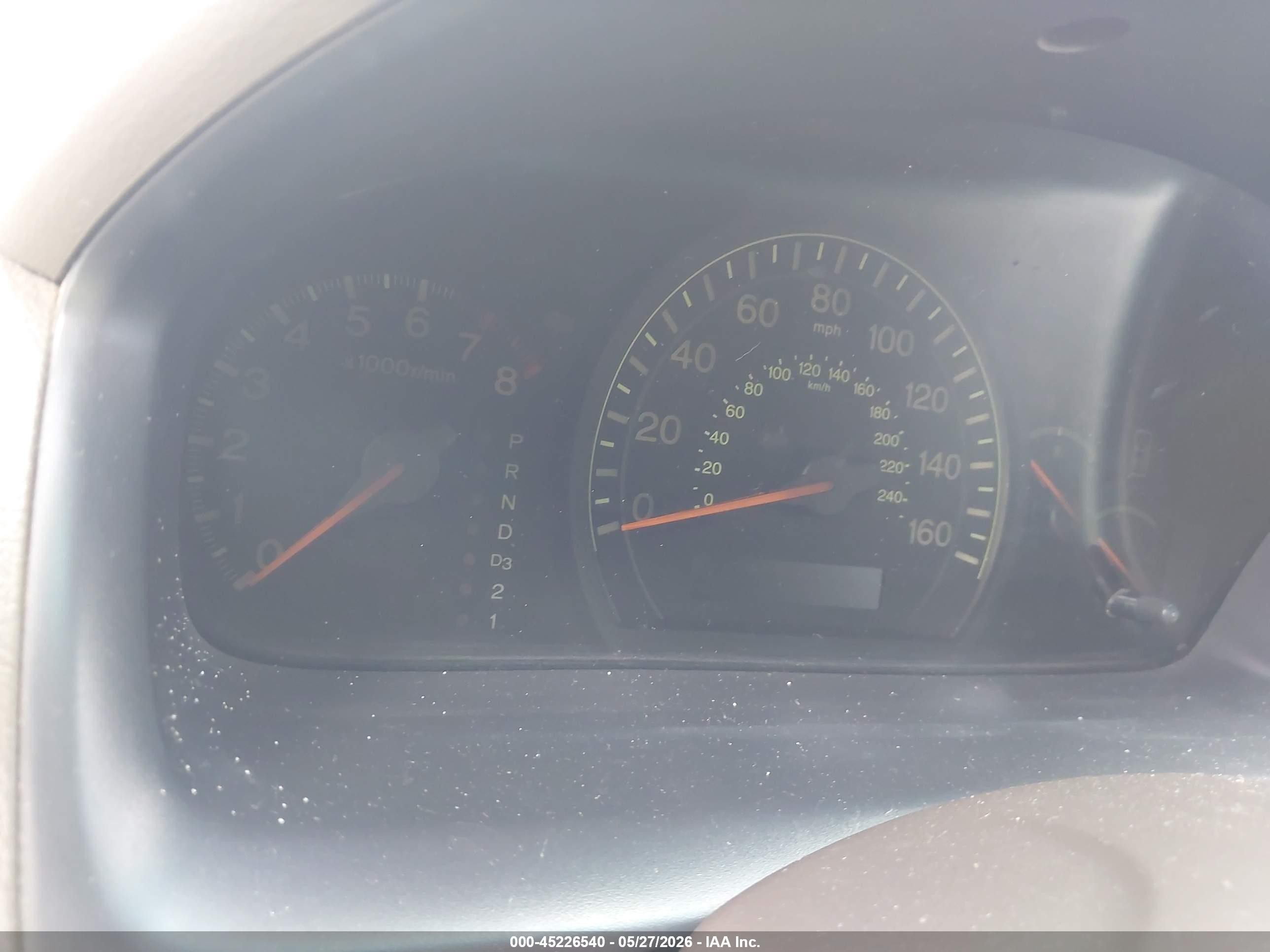 2004 Honda Accord 2.4 Lx Белый vin: 1HGCM56384A136815