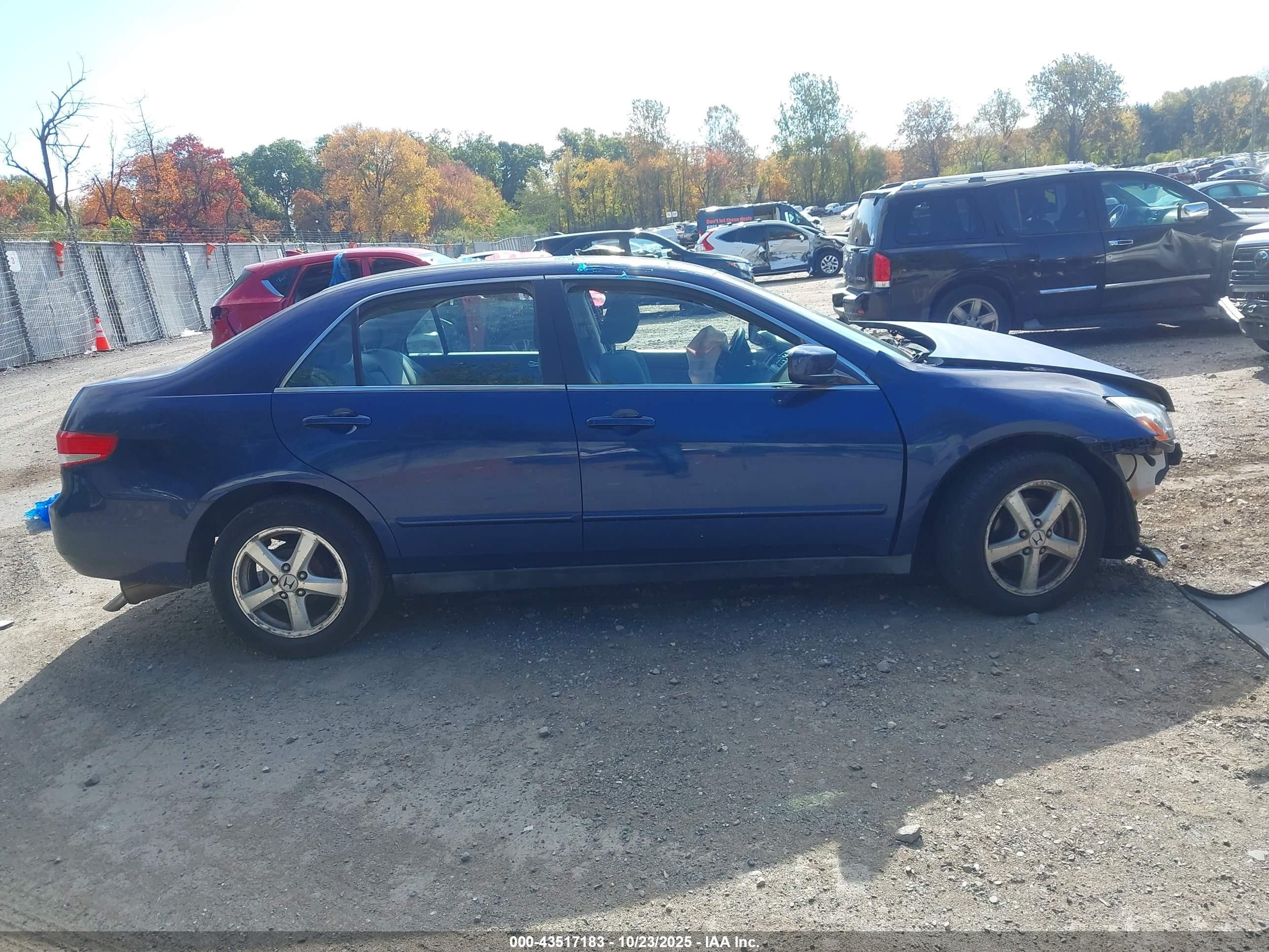 2004 Honda Accord 2.4 Lx Blue vin: 1HGCM56384A170611