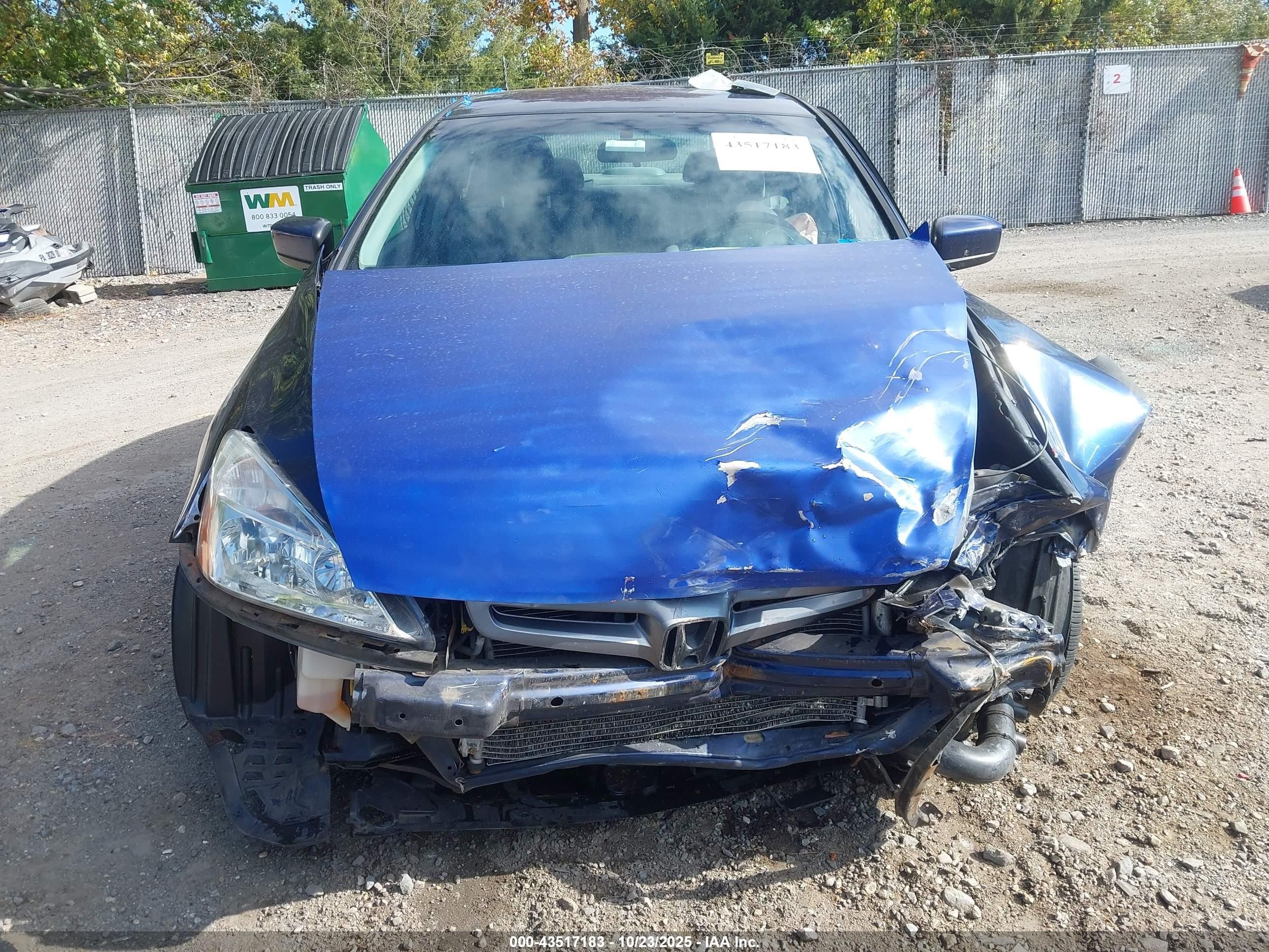 2004 Honda Accord 2.4 Lx Blue vin: 1HGCM56384A170611