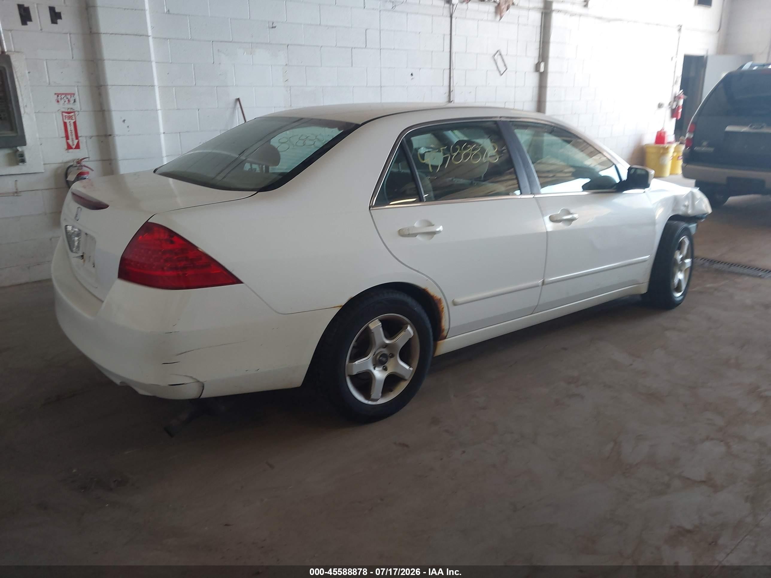 2007 Honda Accord 2.4 Se White vin: 1HGCM56387A013679