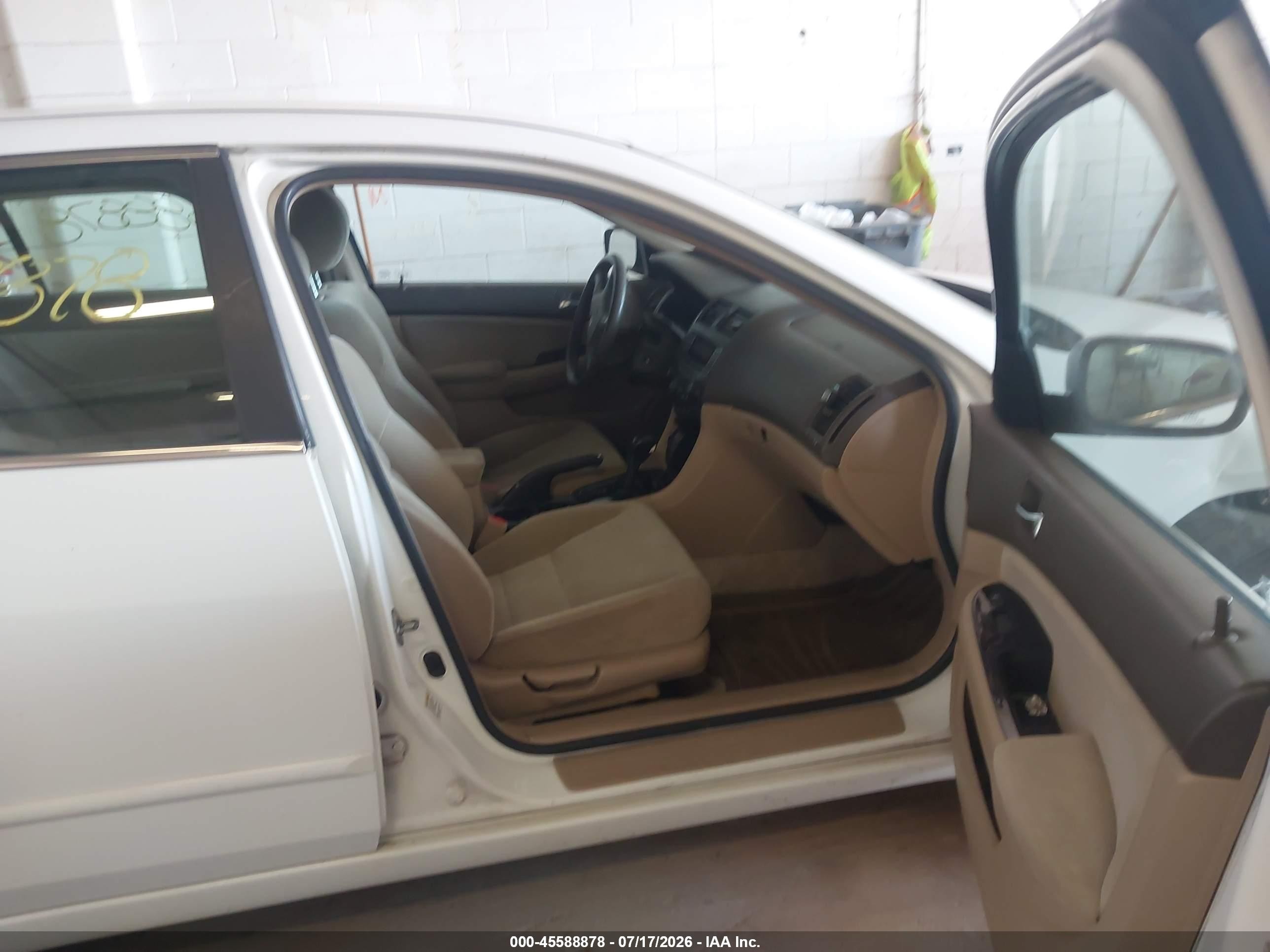 2007 Honda Accord 2.4 Se White vin: 1HGCM56387A013679