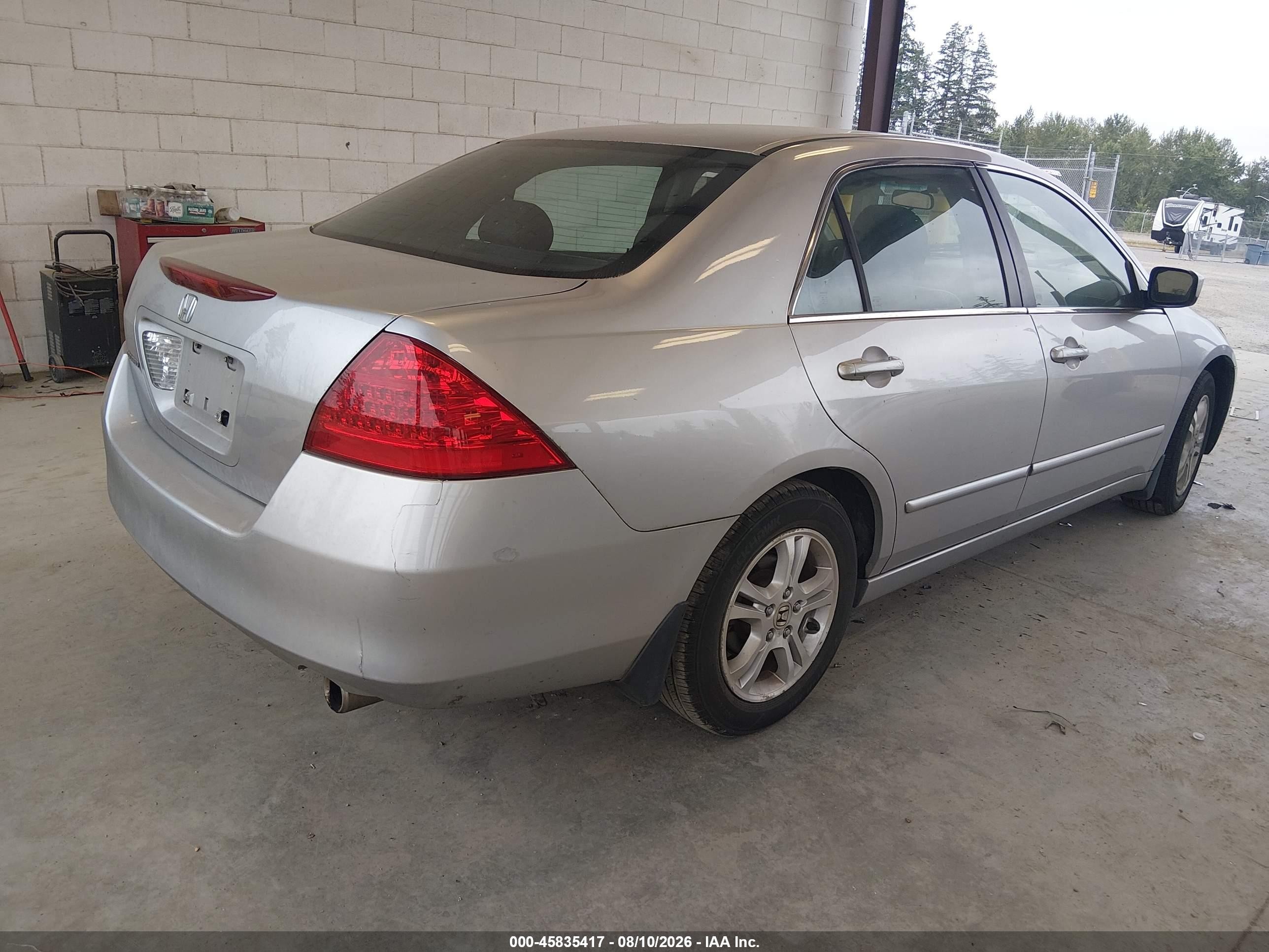 2007 Honda Accord 2.4 Se Silver vin: 1HGCM56387A017540