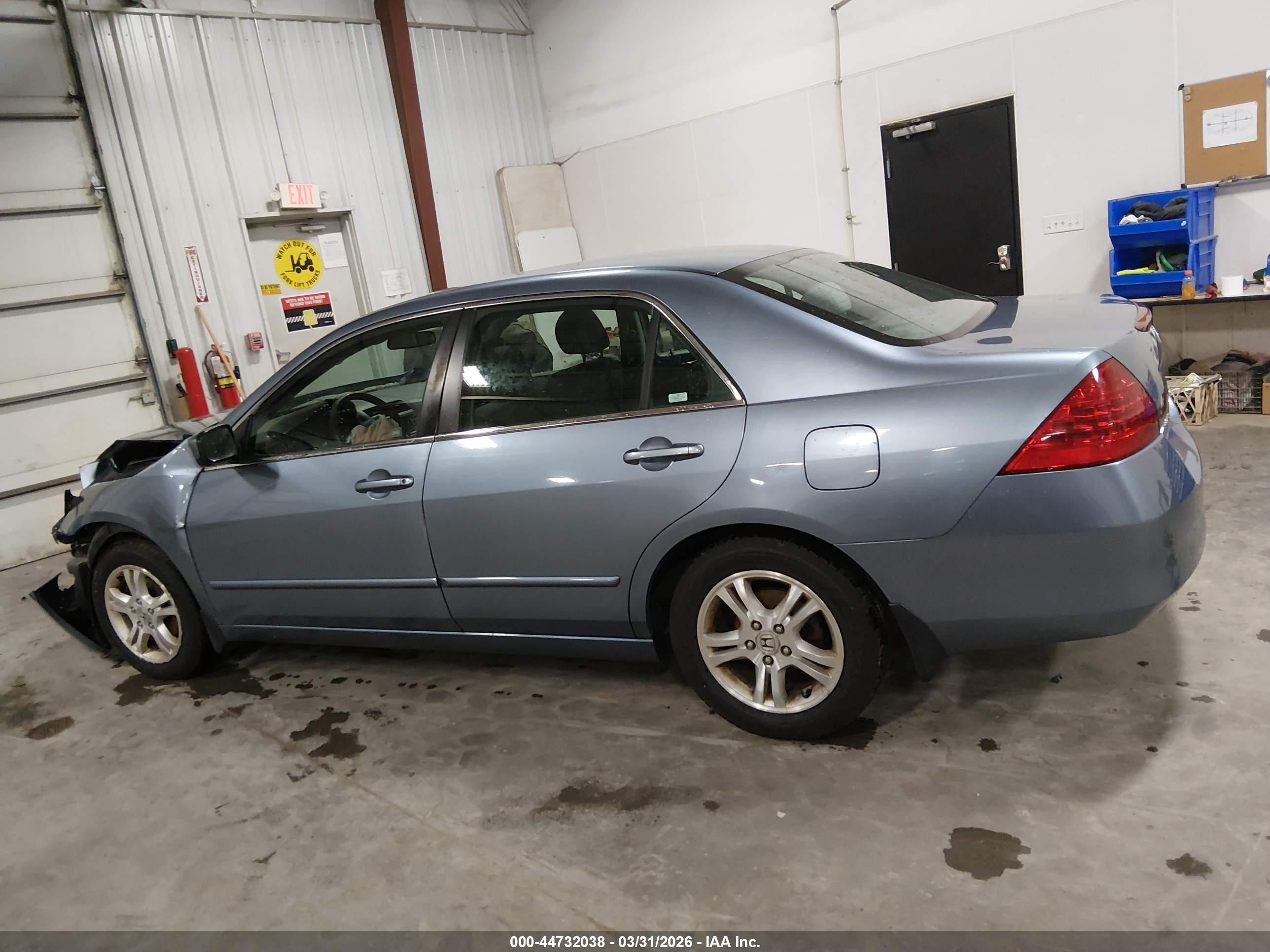 2007 Honda Accord 2.4 Se Blue vin: 1HGCM56387A077642