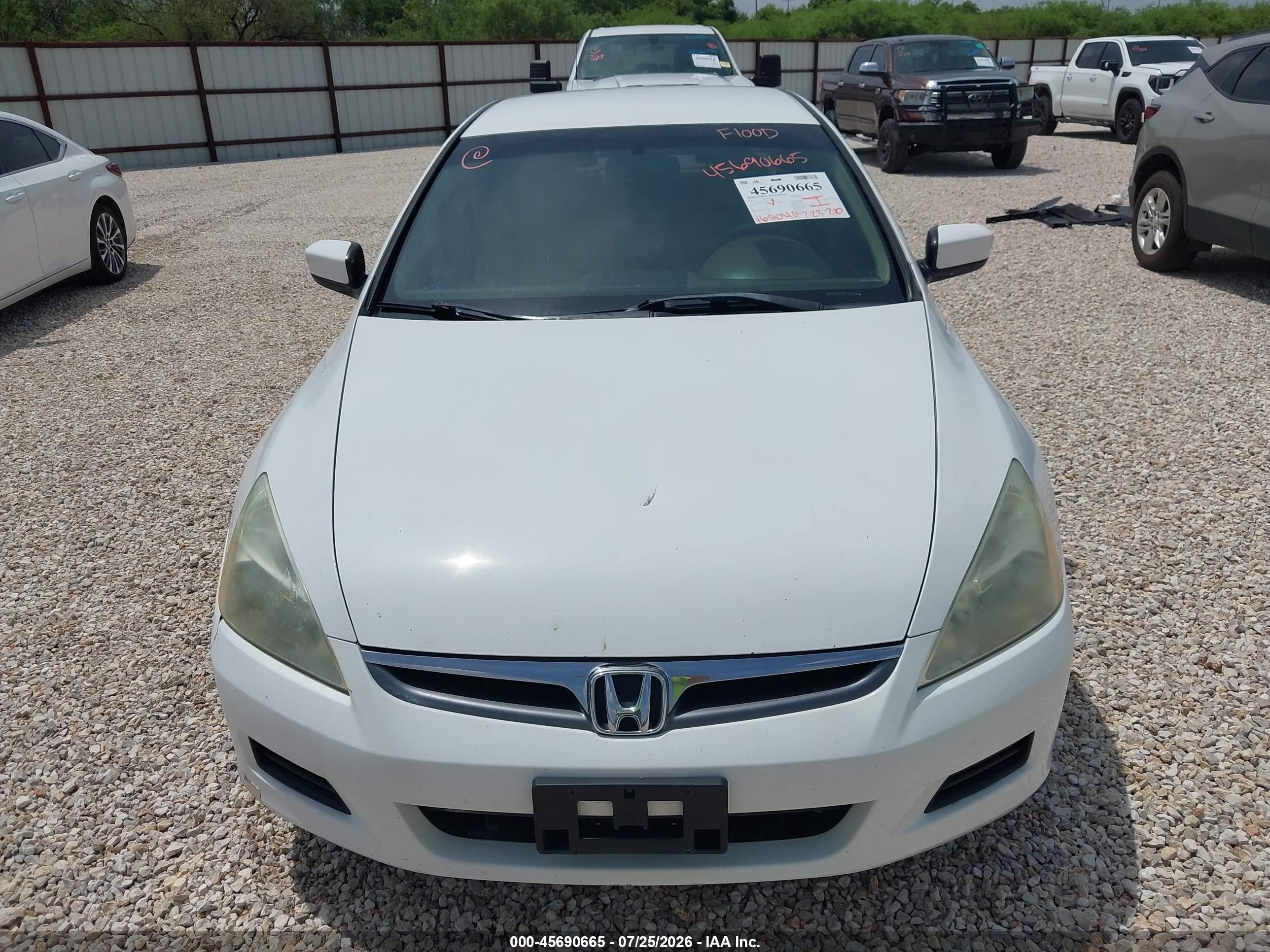 2007 Honda Accord 2.4 Se White vin: 1HGCM56387A174839