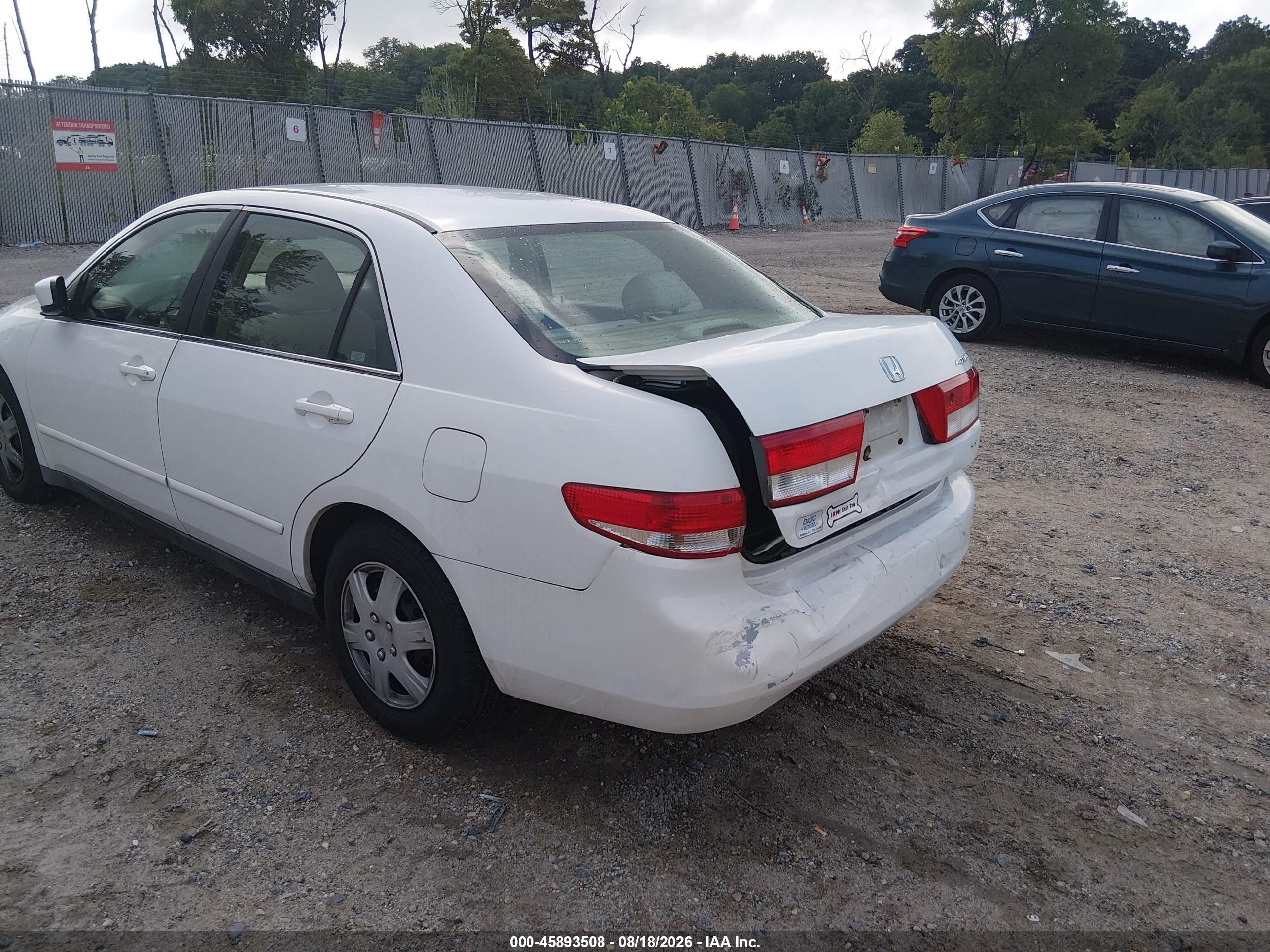 2003 Honda Accord 2.4 Lx Белый vin: 1HGCM56393A011708