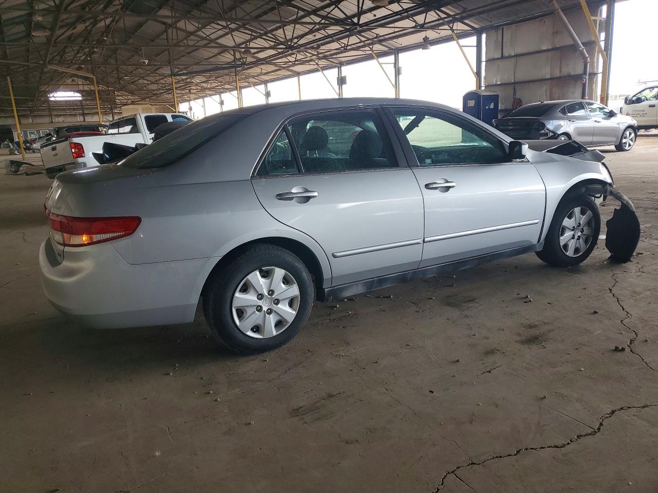 2004 Honda Accord Lx Silver vin: 1HGCM56394A016831