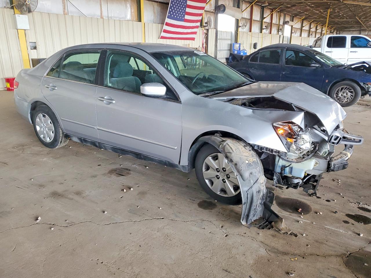 2004 Honda Accord Lx Silver vin: 1HGCM56394A016831