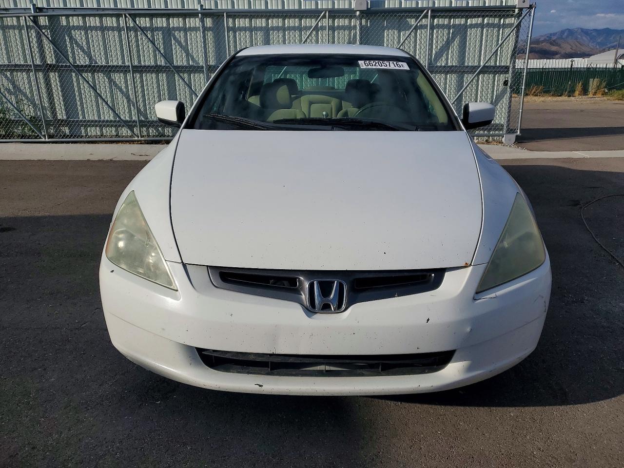 2004 Honda Accord Lx White vin: 1HGCM56394A106612