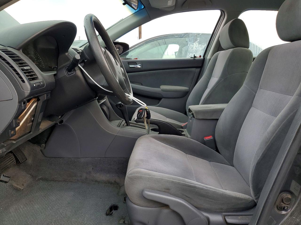 2004 Honda Accord Lx Серый vin: 1HGCM56394A124673