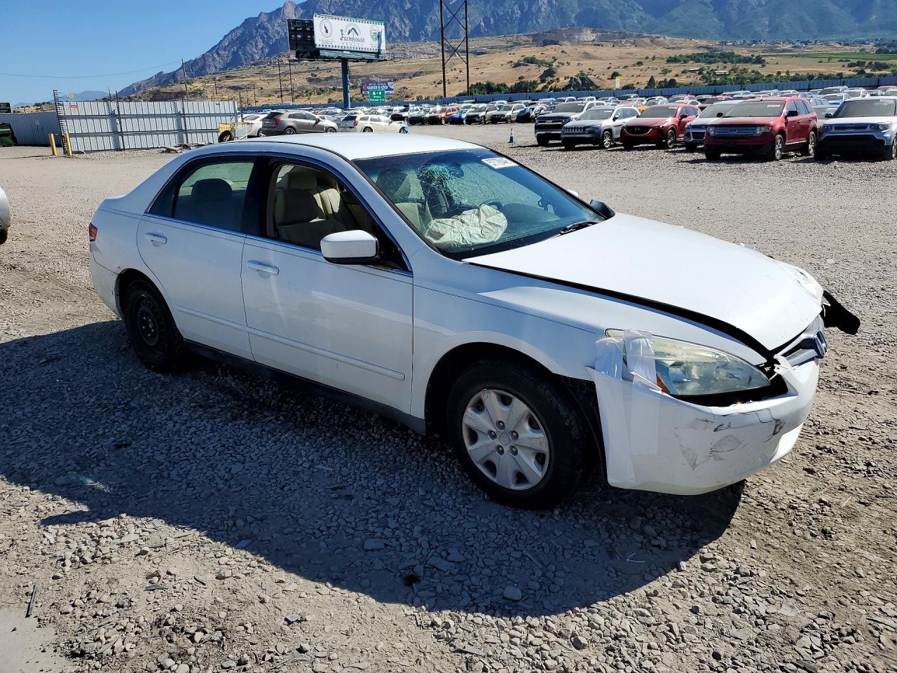 2004 Honda Accord Lx White vin: 1HGCM56394A179561