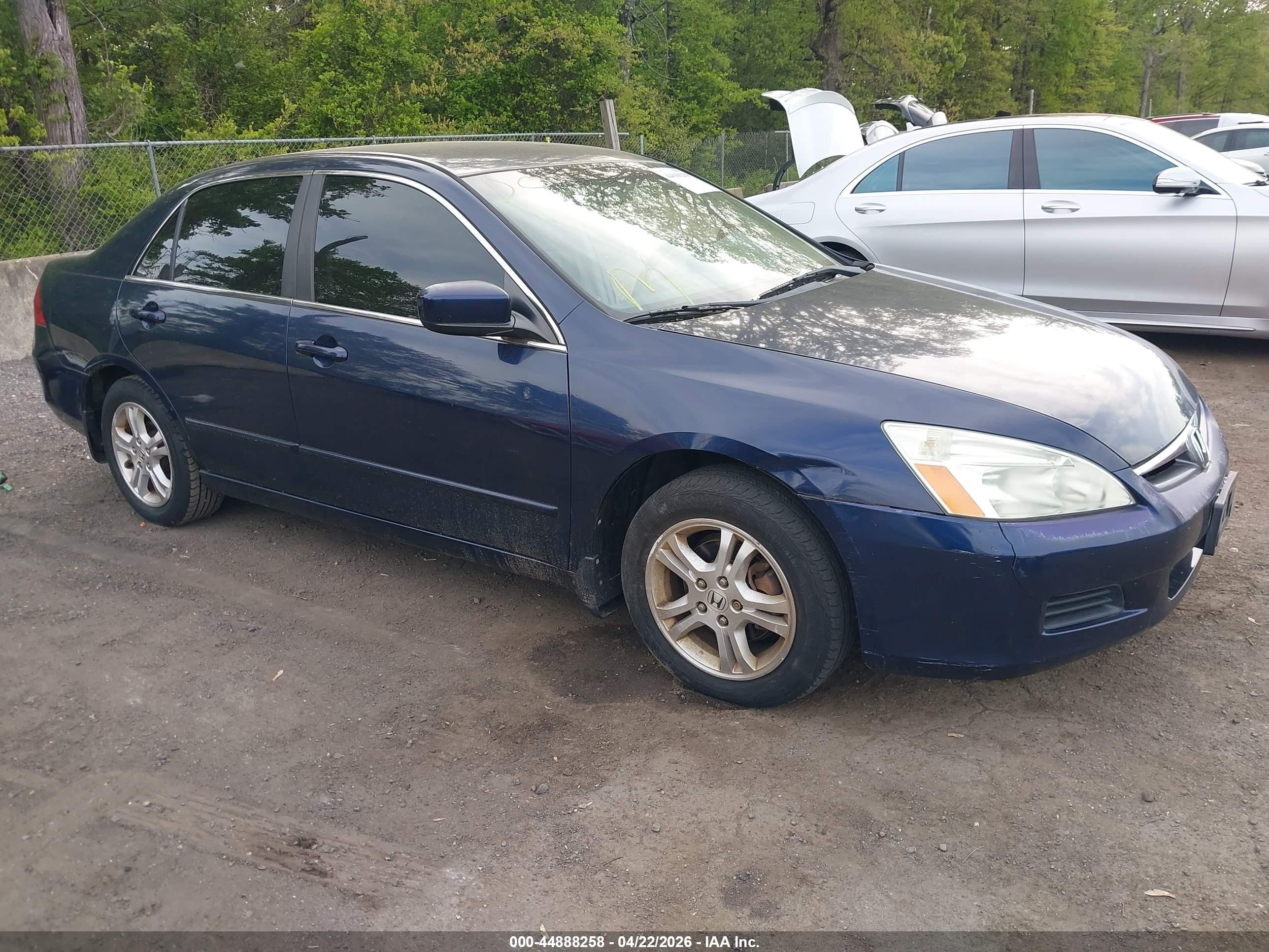 2007 Honda Accord 2.4 Se Blue vin: 1HGCM56397A182142