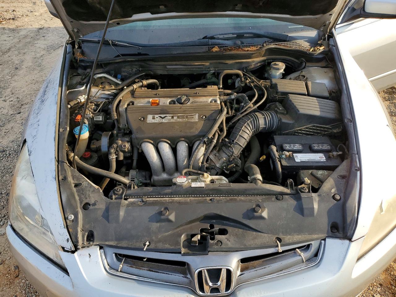 2004 Honda Accord Lx Silver vin: 1HGCM563X4A068503