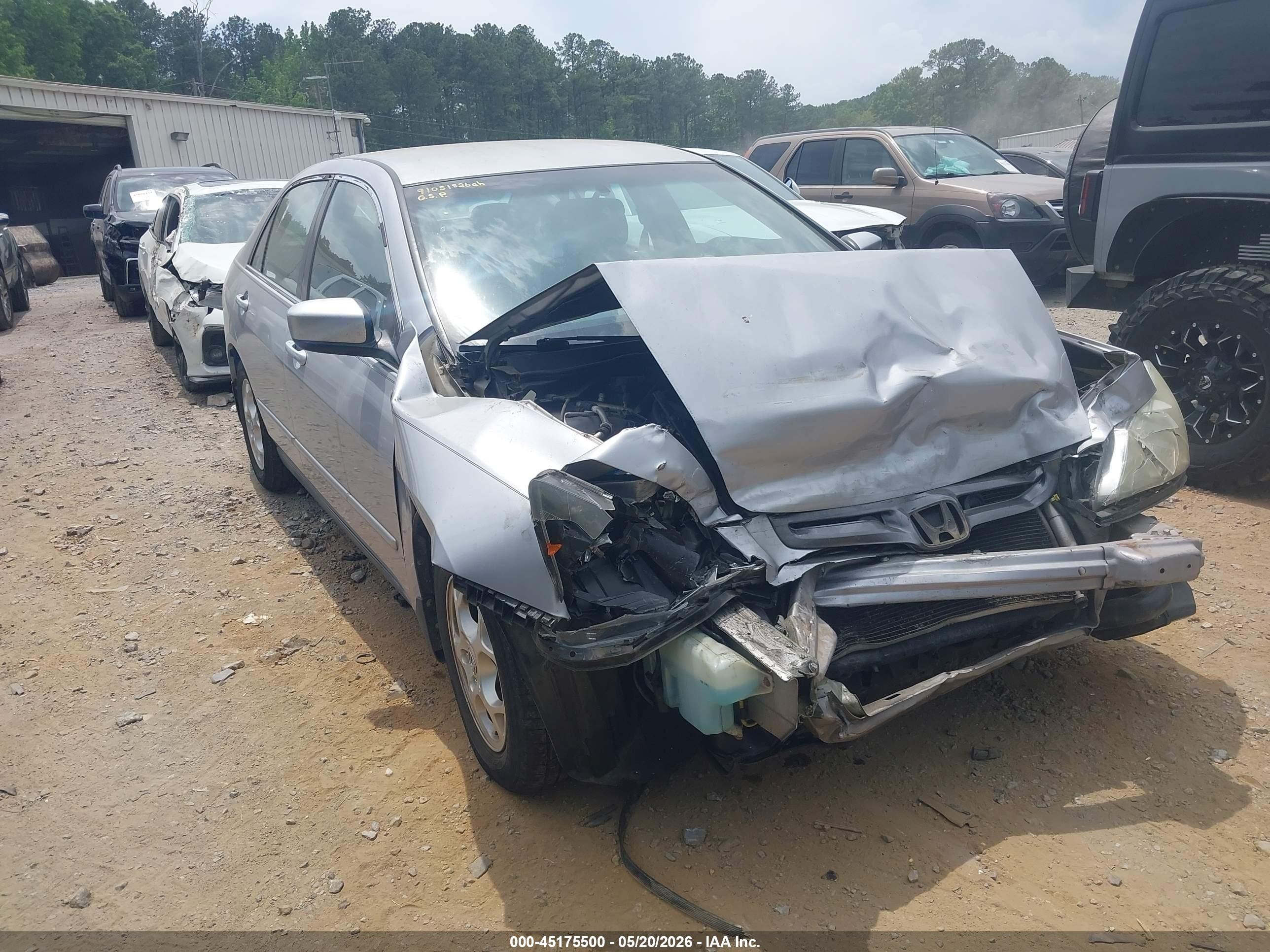 2004 Honda Accord 2.4 Lx Silver vin: 1HGCM563X4A074432